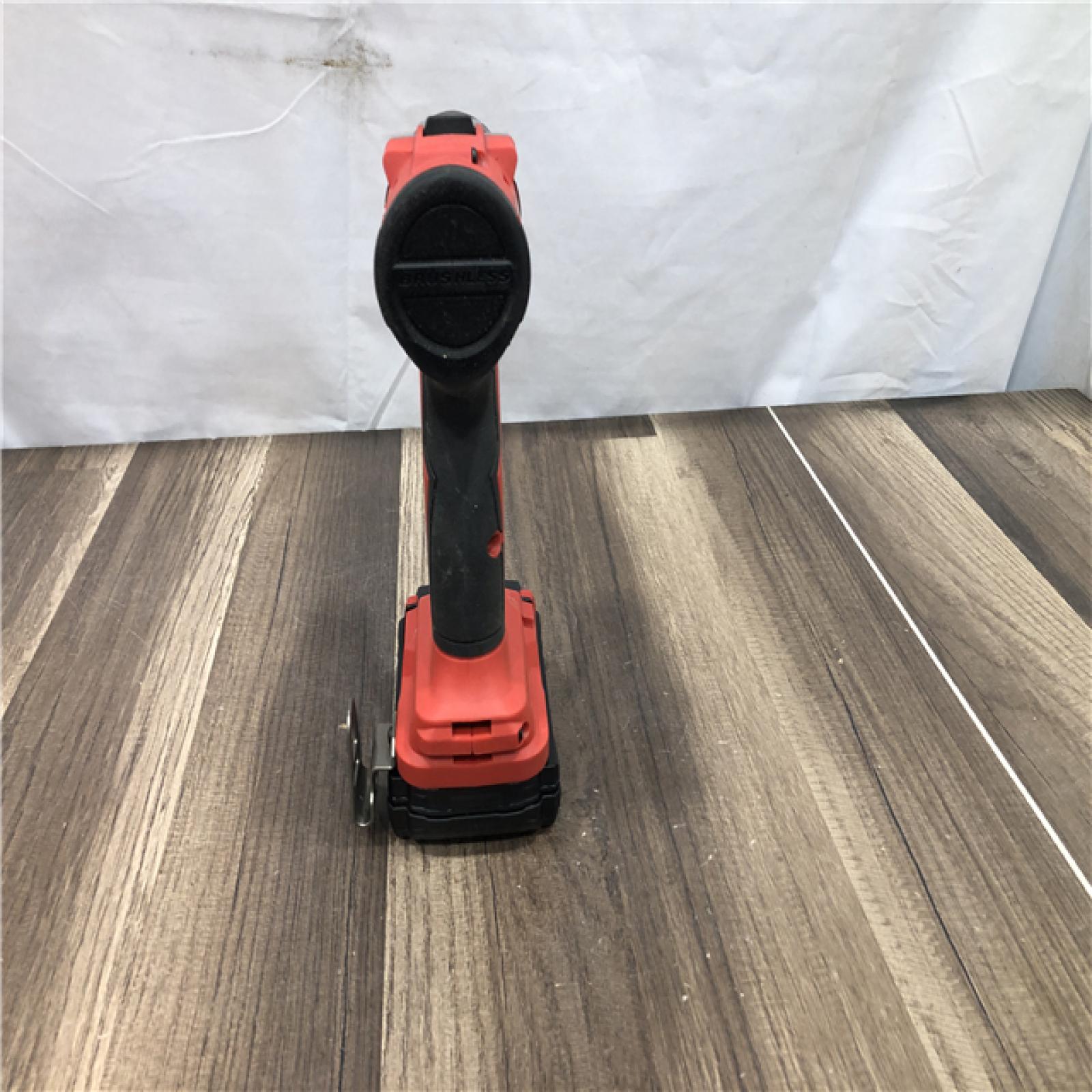 AS-IS Milwaukee 18V Lithium-Ion Brushless Cordless 1/2 in. Compact Drill/Driver Kit