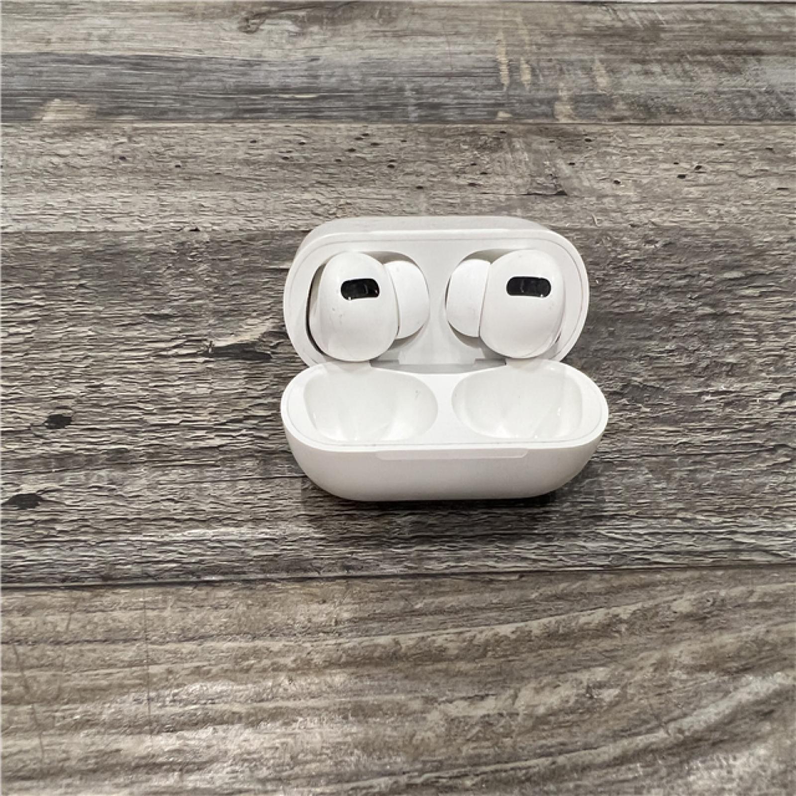 AS-IS Apple - AirPods Pro (1st generation) with Magsafe Charging Case - White