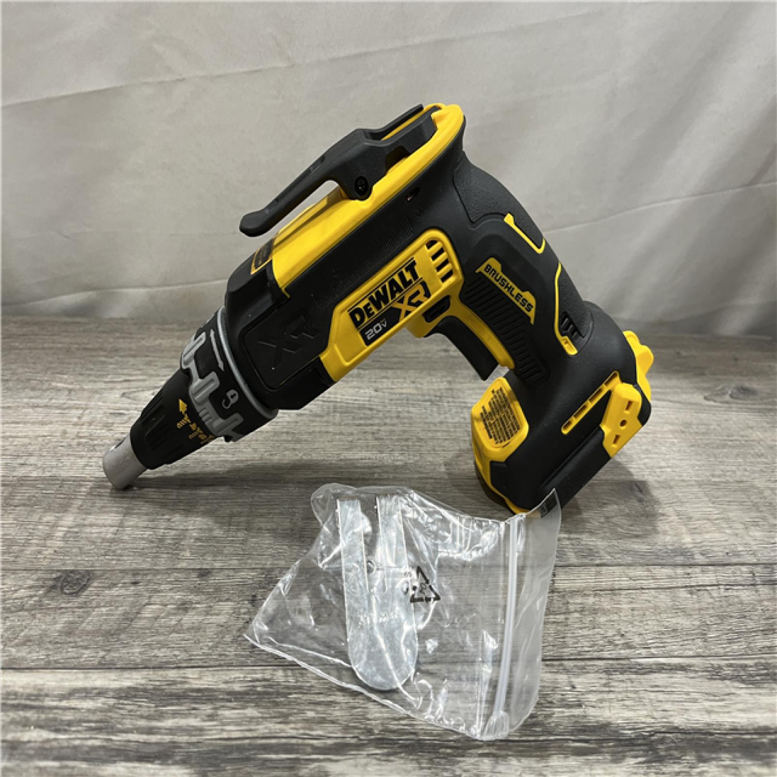 AS-IS DEWALT XR 20V MAX Lithium-Ion Cordless Brushless Screw Gun (Tool Only)