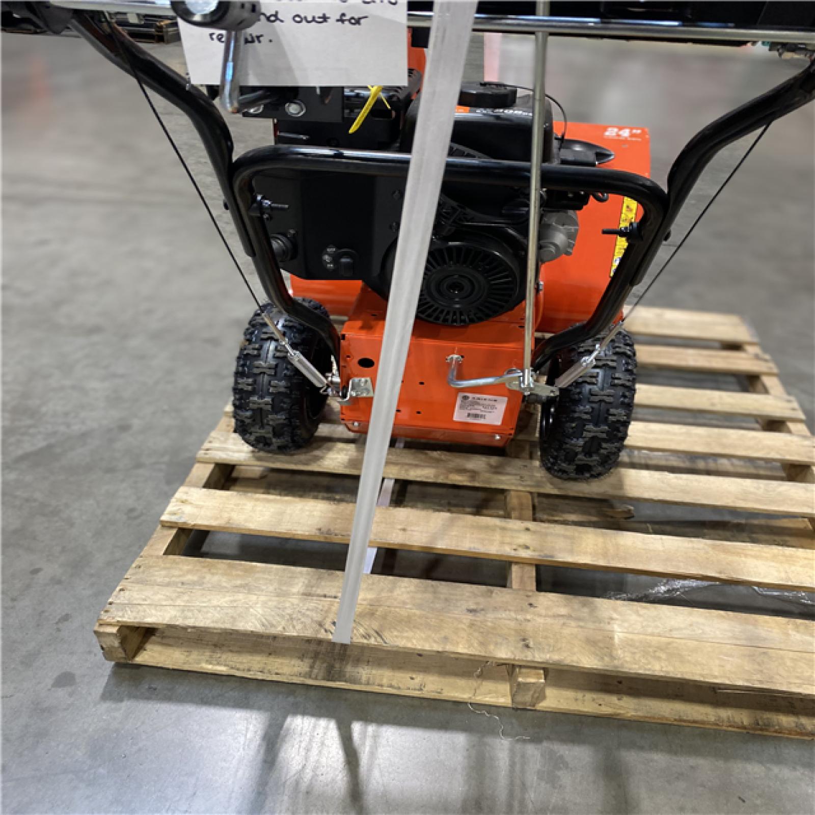Dallas Location - As-Is Ariens Classic 24 in. 208cc Gas Snow Blower