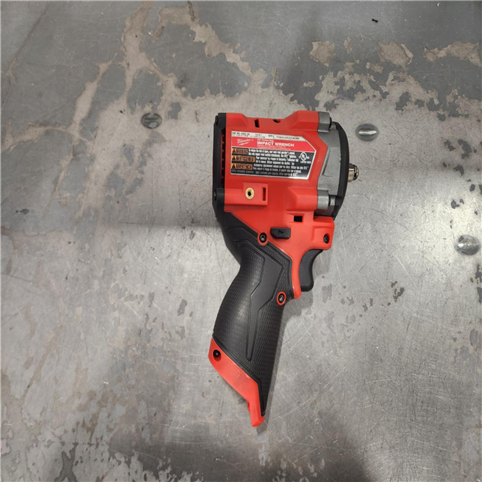 AS-IS- Milwaukee FUEL 12V Li-Ion Brushless Cordless Stubby 3/8 in. Impact Wrench Kit W/(1) 5.0 Ah High Output Battery