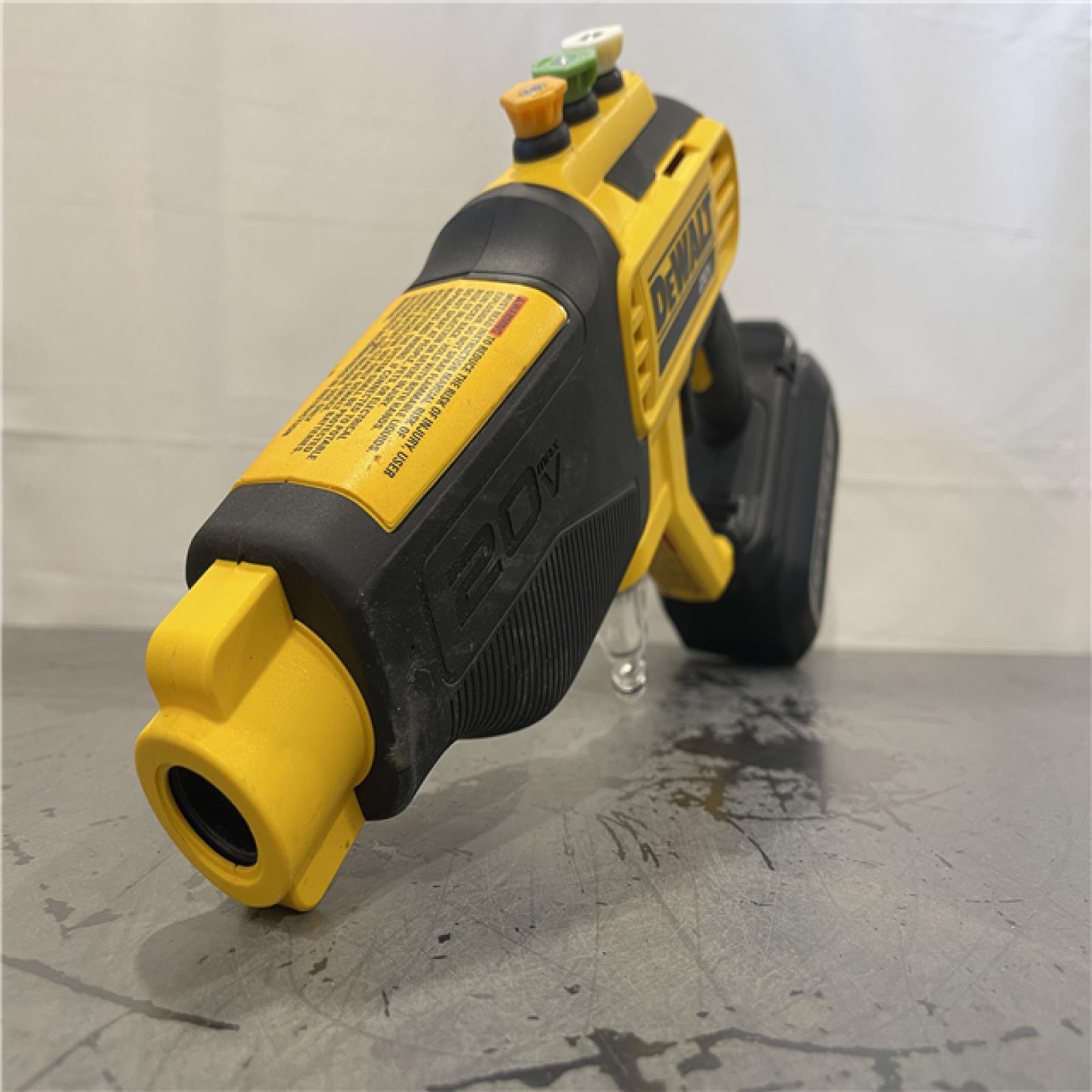 AS-IS - Dewalt 20V MAX 550 PSI 1.0 GPM Cold Water Cordless Battery Power Cleaner