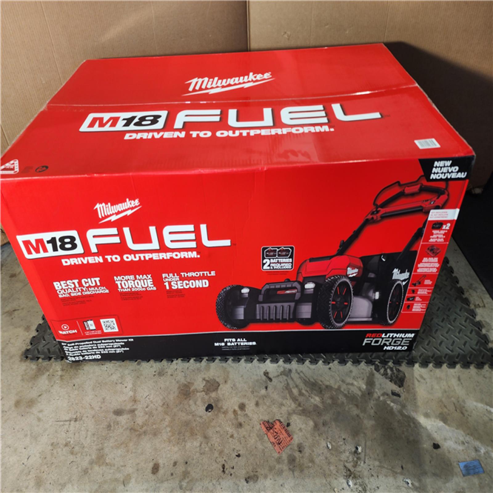 HOUSTON LOCATION - AS-IS (NEW) Milwaukee M18 FUEL Brushless Cordless 21 in. Walk Behind Dual Battery Self-Propelled Mower Kit W/ (2) FORGE HD12.0 BATTERY & RAPID CHARGER