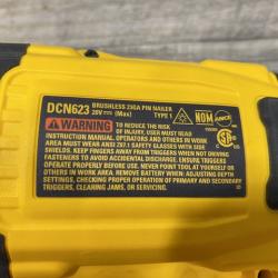 AS-IS DEWALT ATOMIC 20V MAX Lithium Ion Cordless 23 Gauge Pin Nailer Kit
