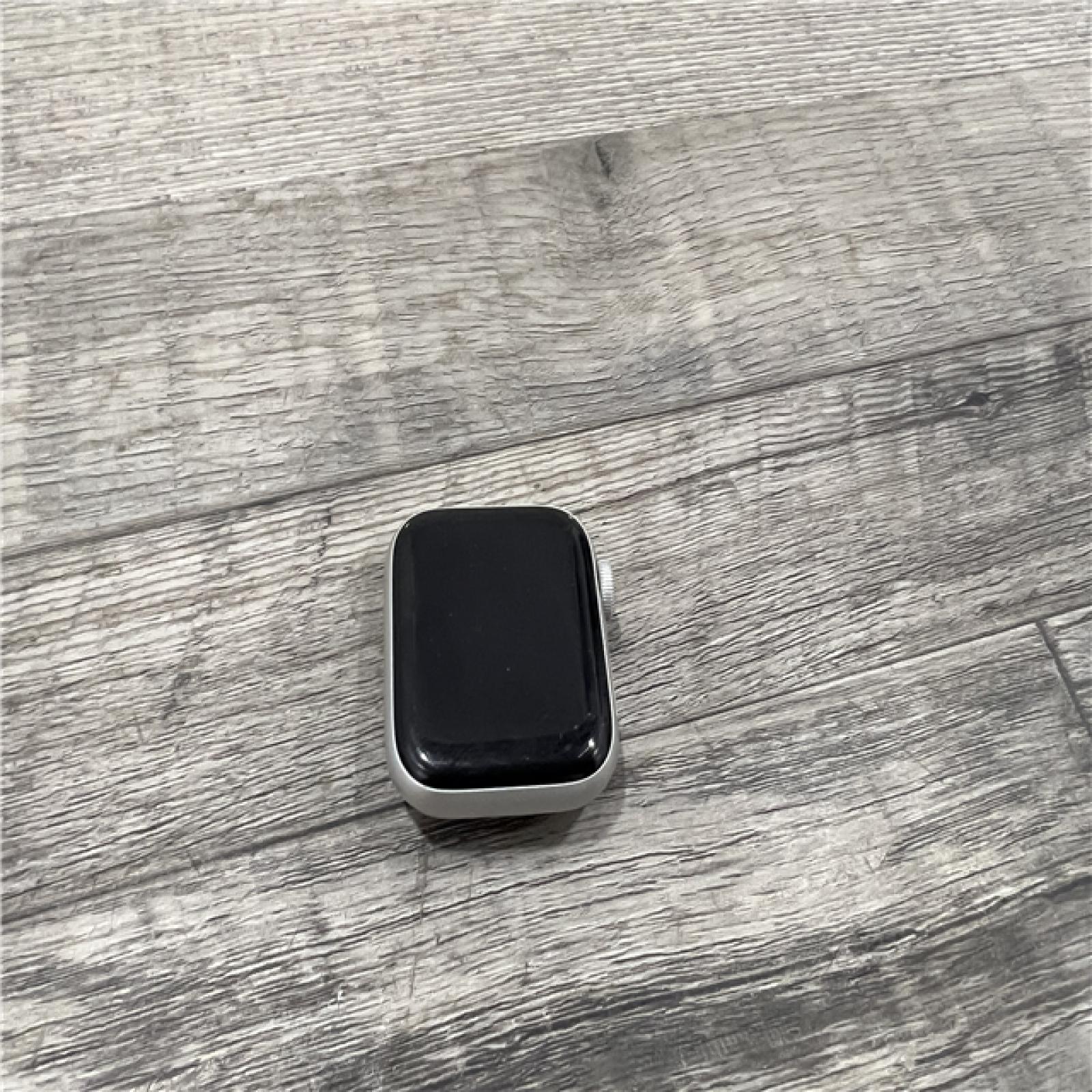 AS-IS Apple Watch Series 4 GPS GPS LTE 40MM Blue Sports Band