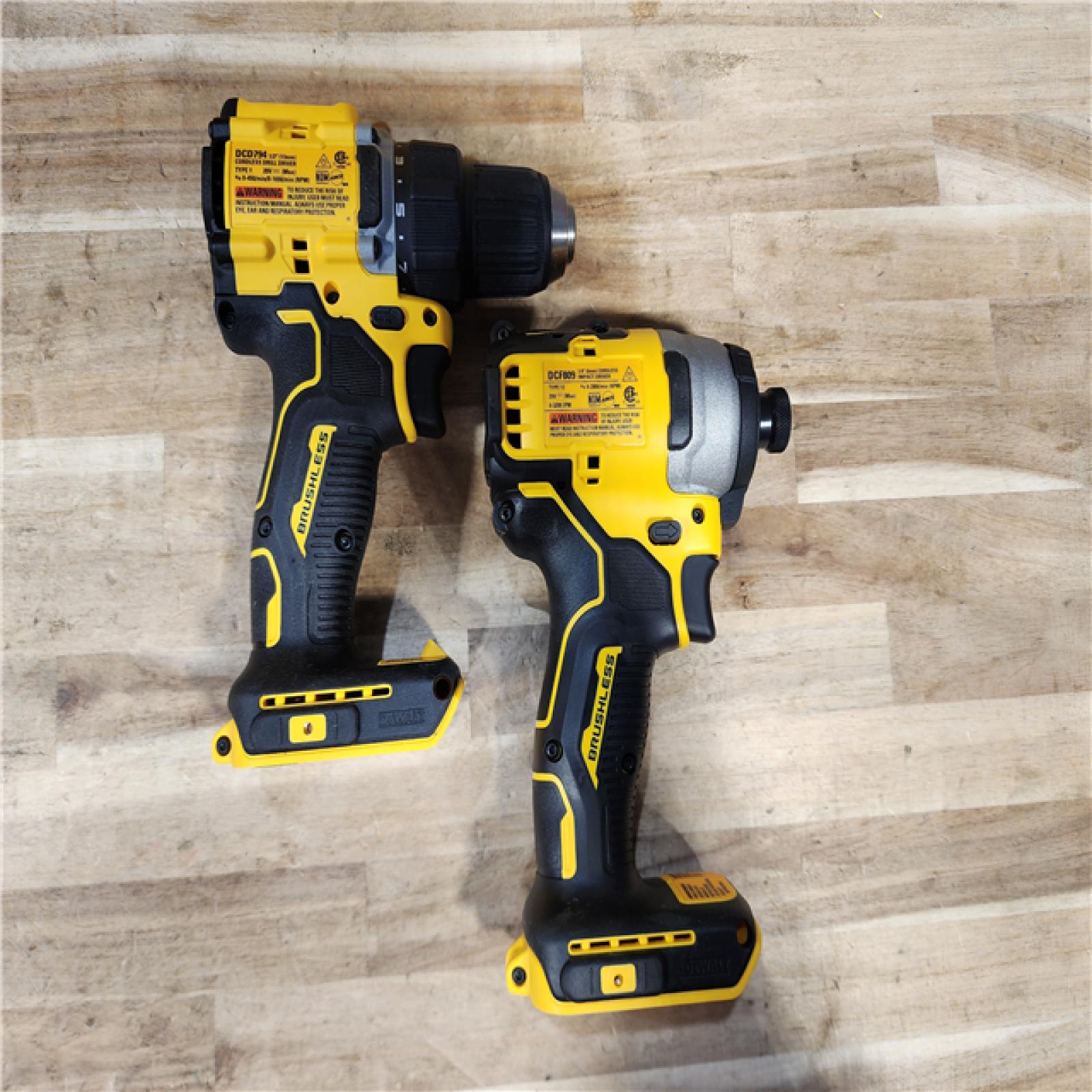 HOUSTON LOCATION - AS-IS DEWALT ATOMIC 20-Volt MAX Lithium-Ion Cordless Combo Kit