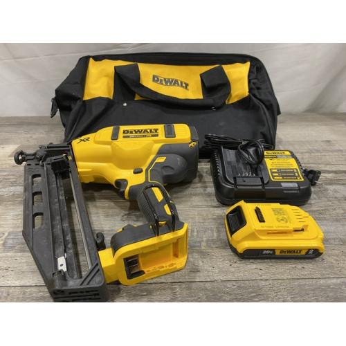 AS-IS DEWALT 20V MAX XR 16-Gauge Electric Cordless Angled Finishing Nailer Kit