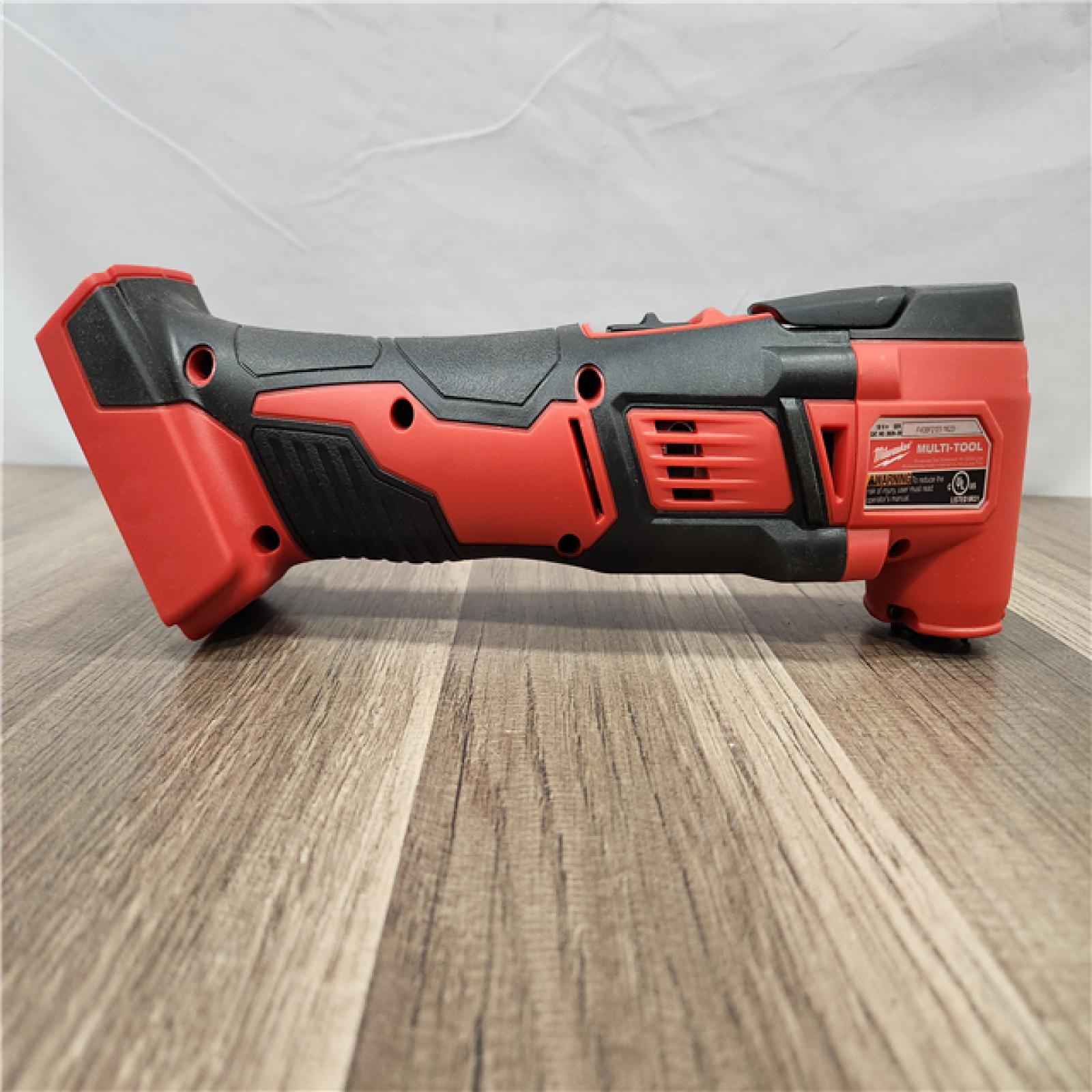 AS-IS- Milwaukee M18 Lithium-Ion Cordless Multi-Tool (Tool Only)