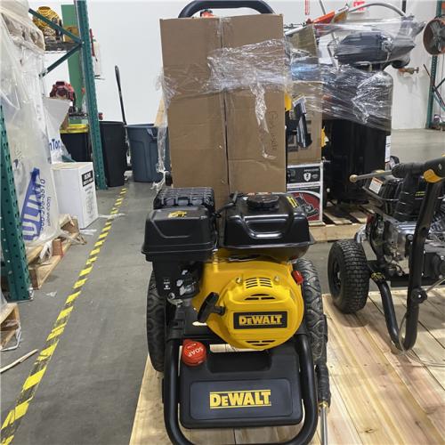 Dallas Location - As-Is Shop DEWALT 3400 PSI 2.5 GPM Gas Pressure Washer