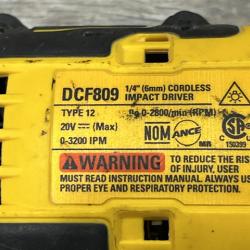 AS-IS DEWALT Atomic 20V Max Lithium-Ion Brushless Cordless Compact 1/4 in. Impact Driver Kit