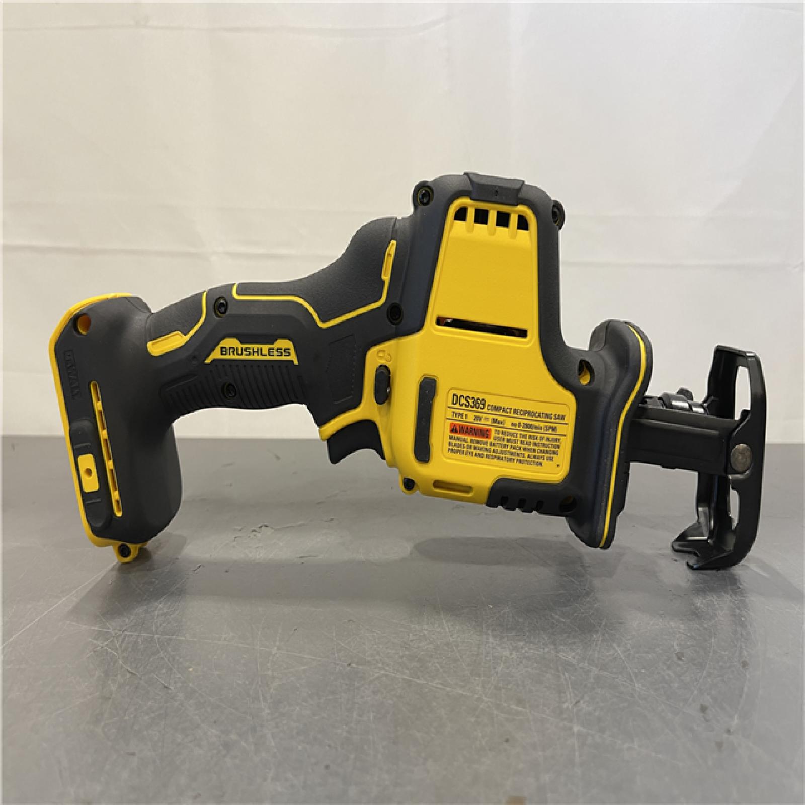 AS-IS - DEWALT 20-Volt MAX Lithium-Ion Cordless 7-Tool Combo Kit