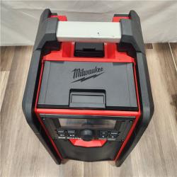 AS-IS- M18 Lithium-Ion Cordless Jobsite Radio/Charger