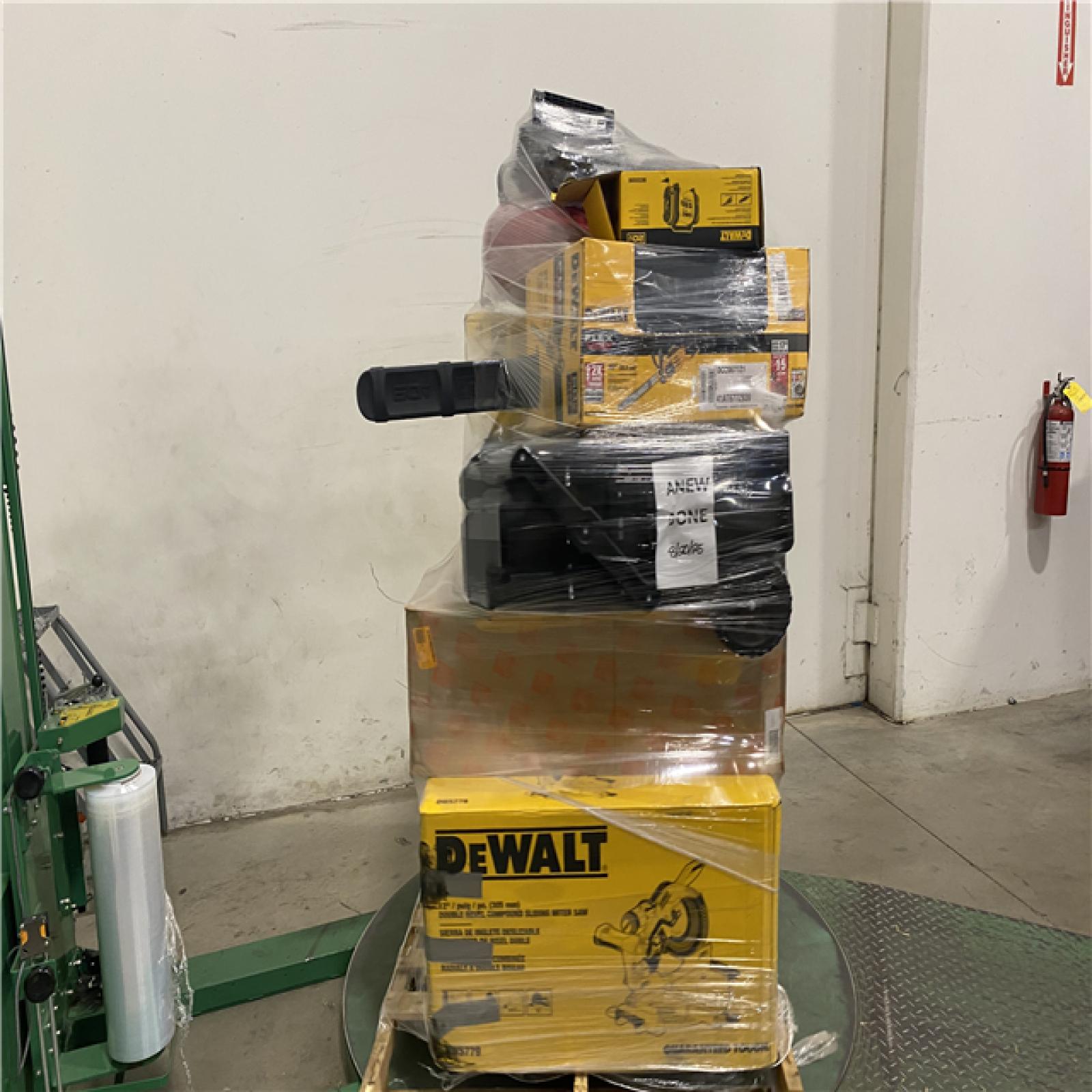 Dallas Location - As-Is Tool Pallet