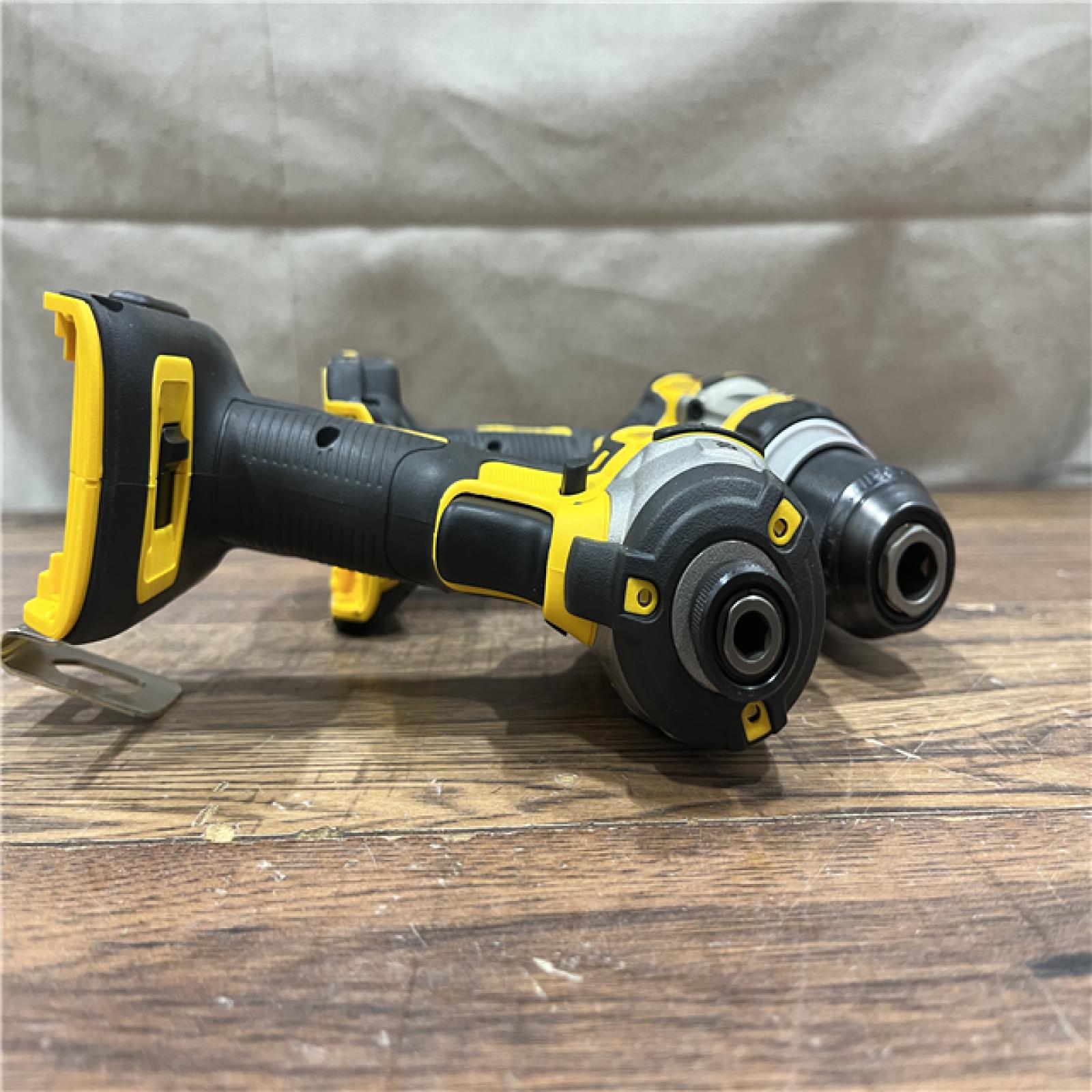AS-IS DEWALT 20V MAX Cordless Brushless Hammer Drill/Driver 2 Tool Combo Kit with FLEXVOLT ADVANTAGE