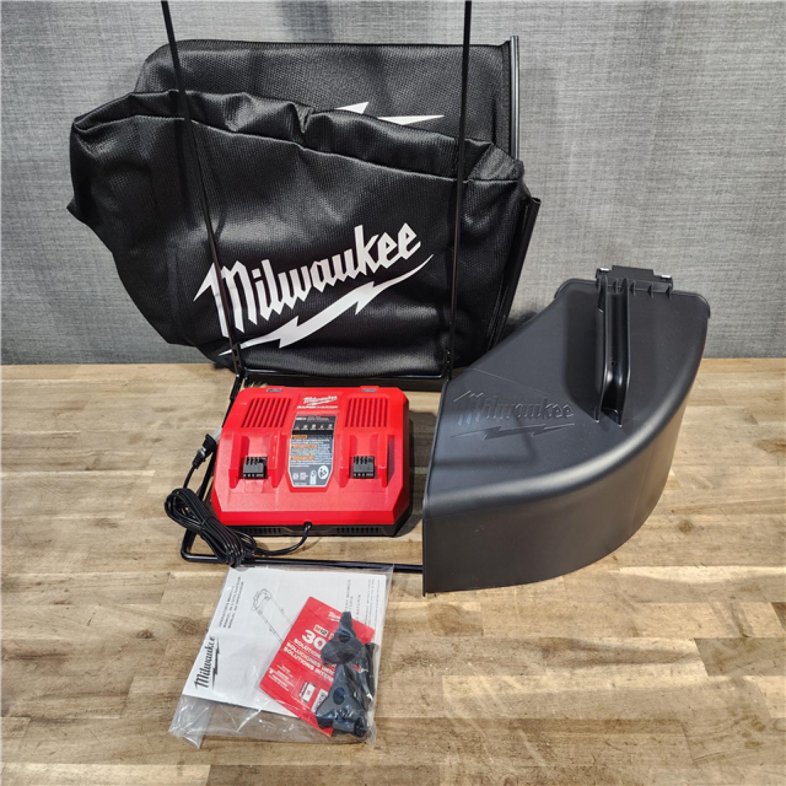HOUSTON LOCATION - AS-IS Milwaukee M18 FUEL Brushless Cordless 21 in. Walk Behind Dual Battery Self-Propelled Mower Kit W/ CHARGER