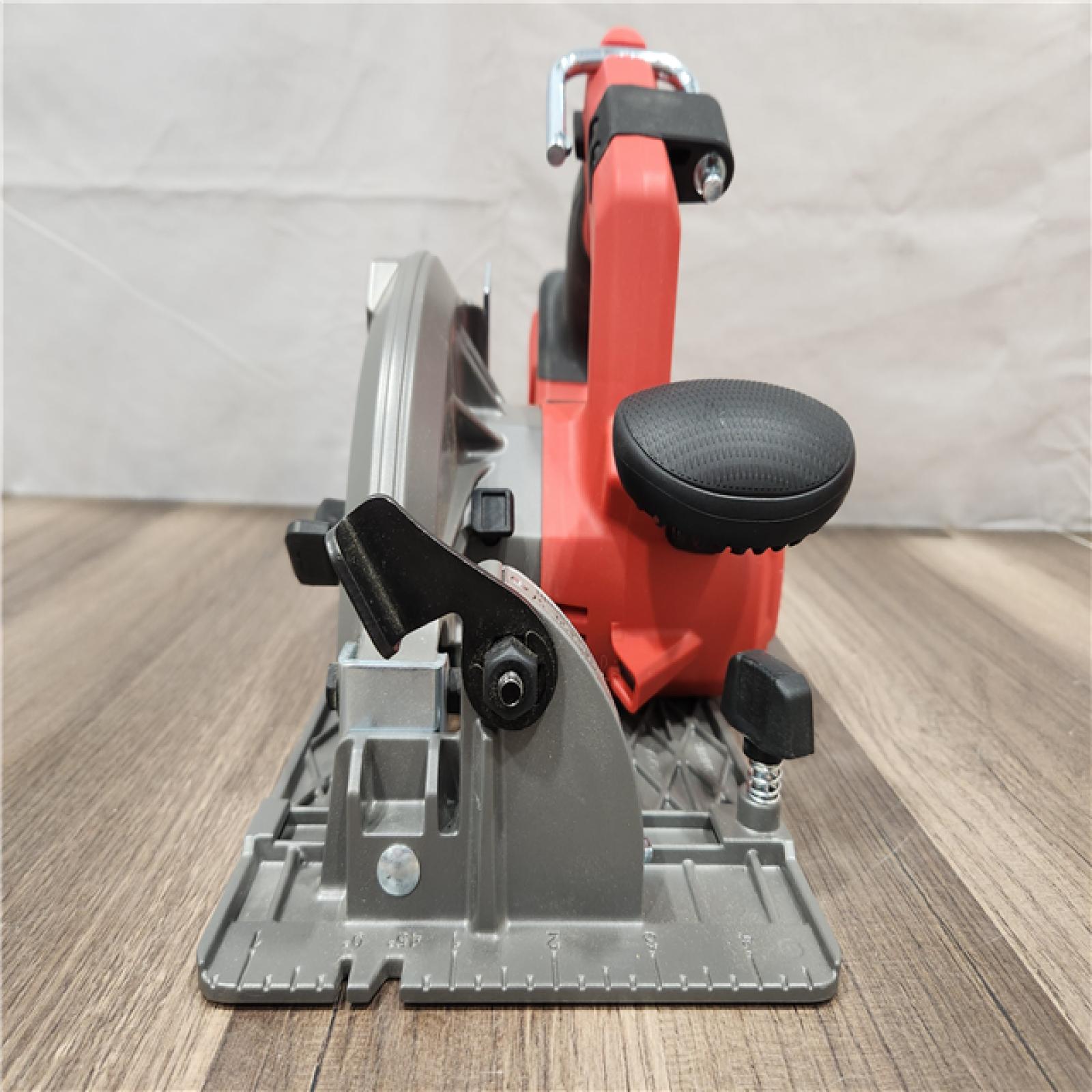 AS-IS- Milwaukee M18 FUEL 7-1/4 Inch Circular Saw (Bare Tool)