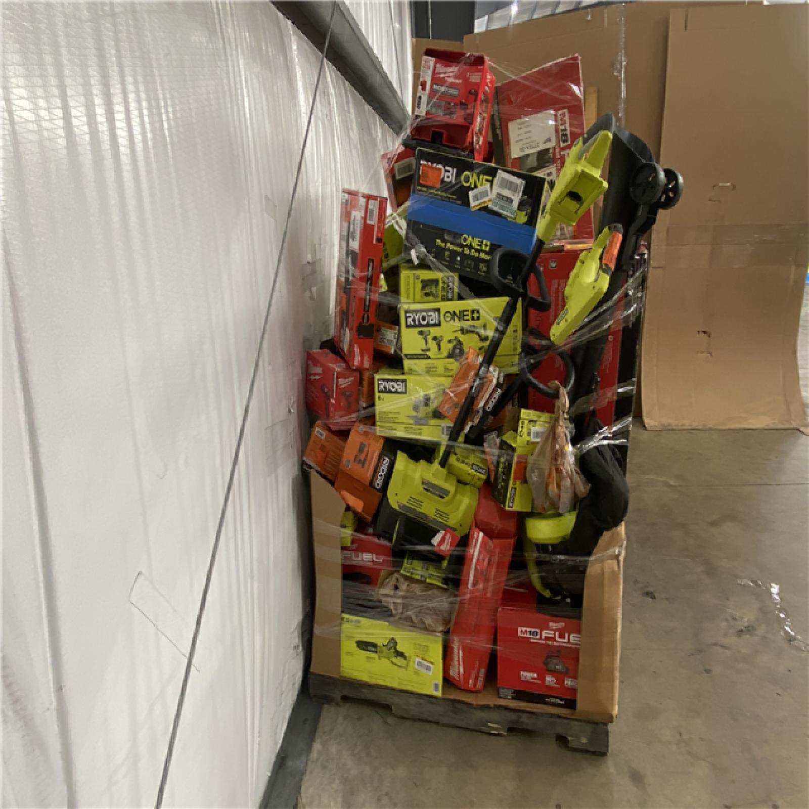 Houston Location AS IS - Tool Pallet
