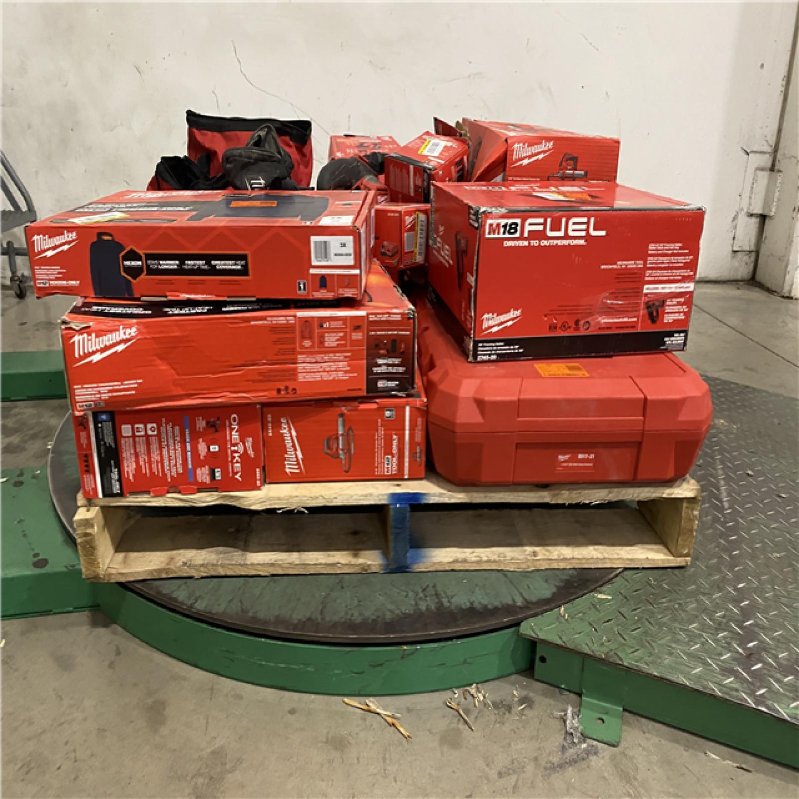 Dallas Location - As-Is MILWAUKEE Tool Pallet