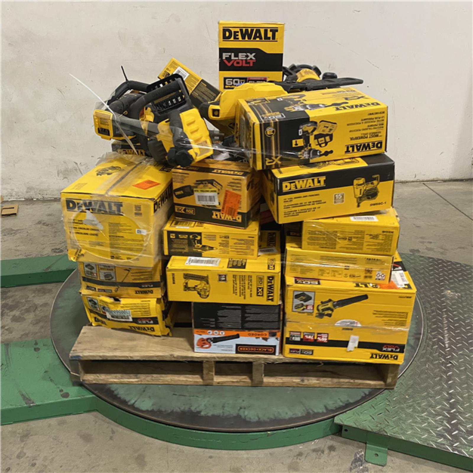 Dallas Location - As-Is DEWALT Tool Pallet