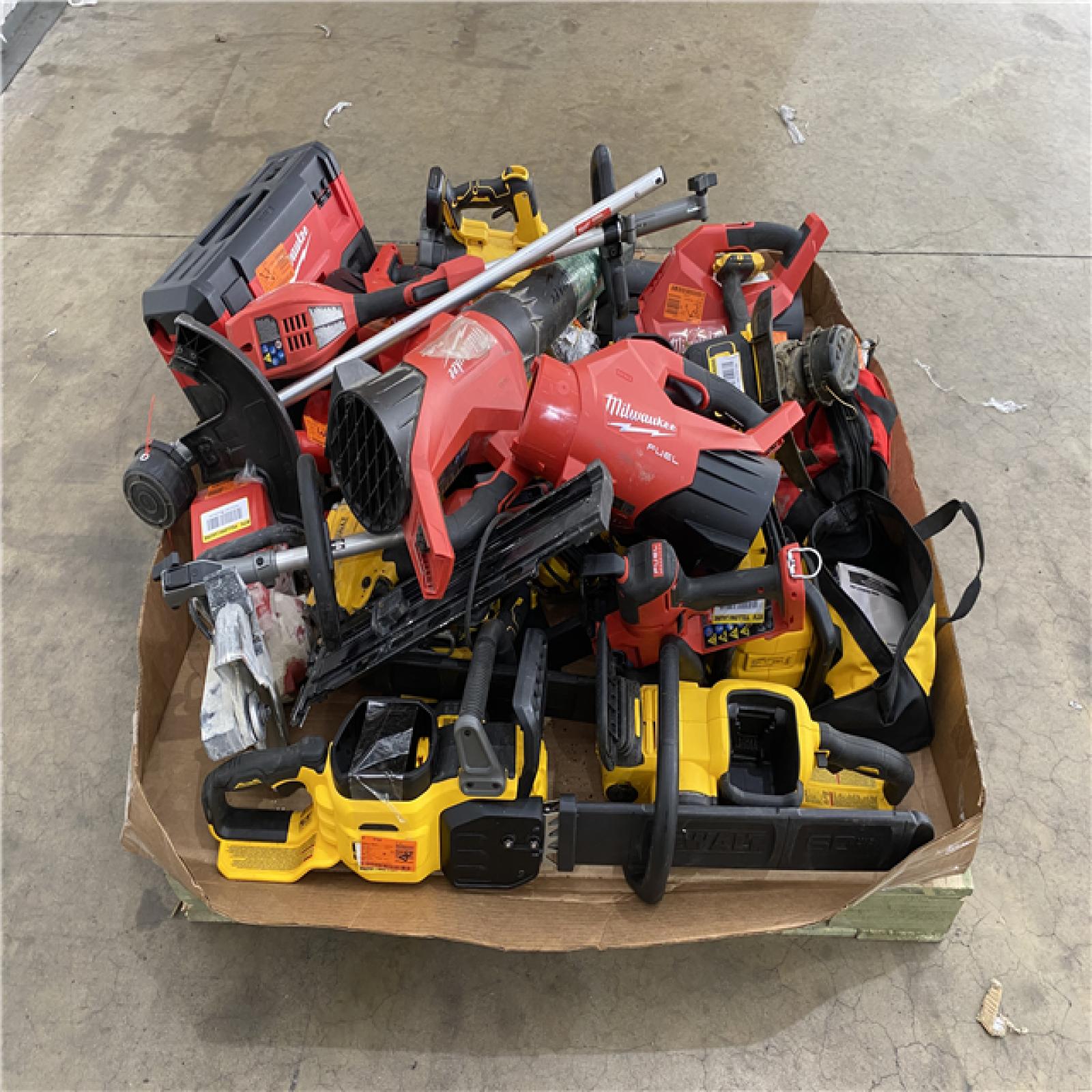 Houston Location AS IS - Tool Pallet