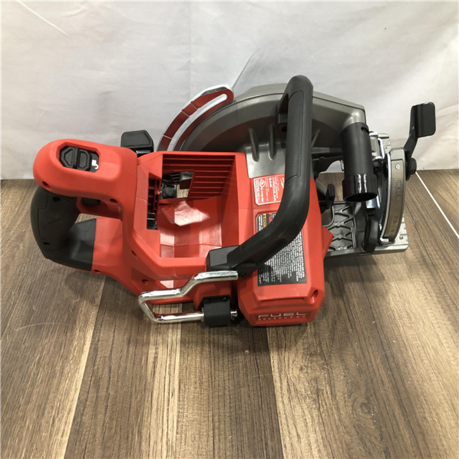 AS-IS Milwaukee FUEL 18V Lithium-Ion Cordless 7-1/4 in. Rear Handle Circular Saw (Tool-Only)