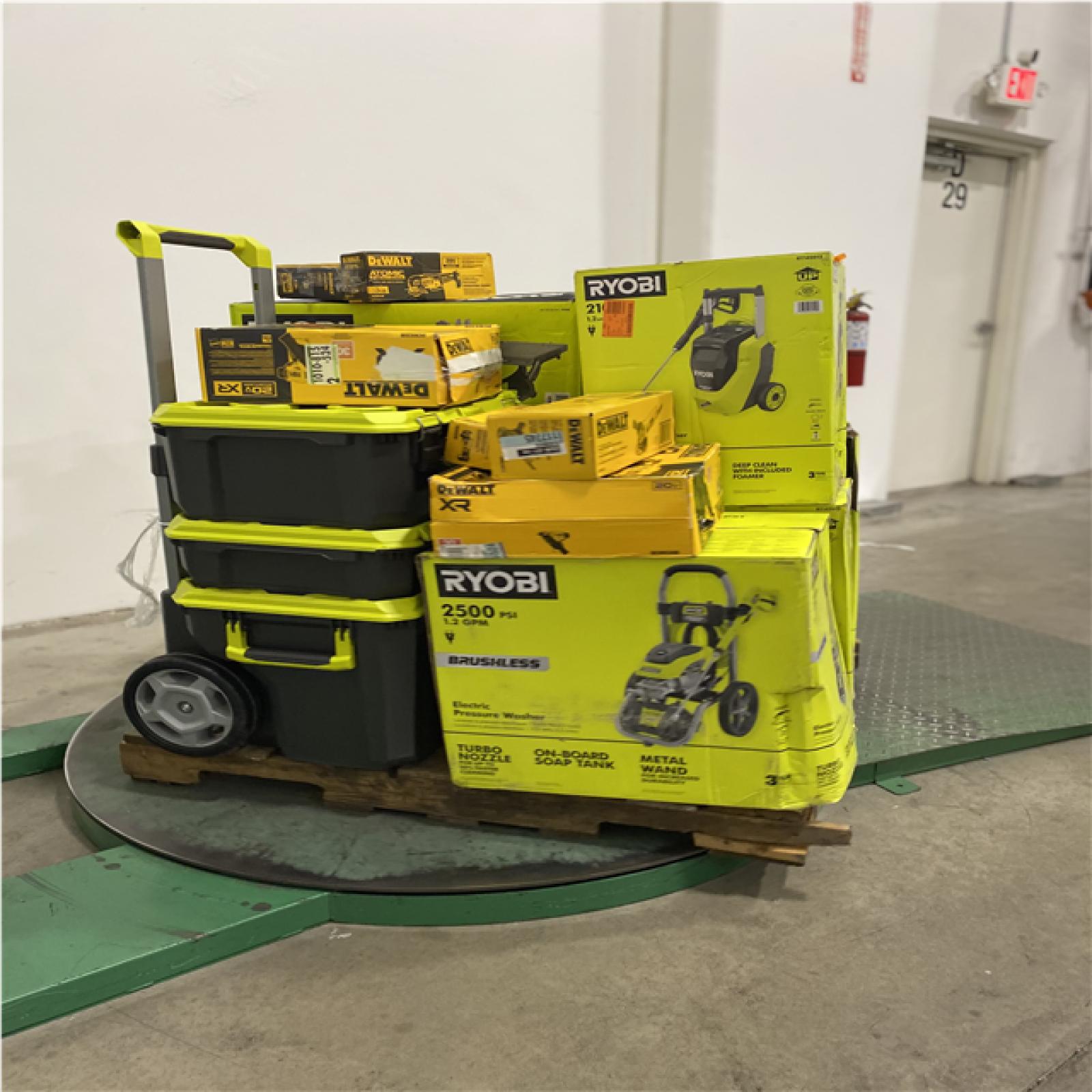 Dallas Location - As-Is Tool Pallet