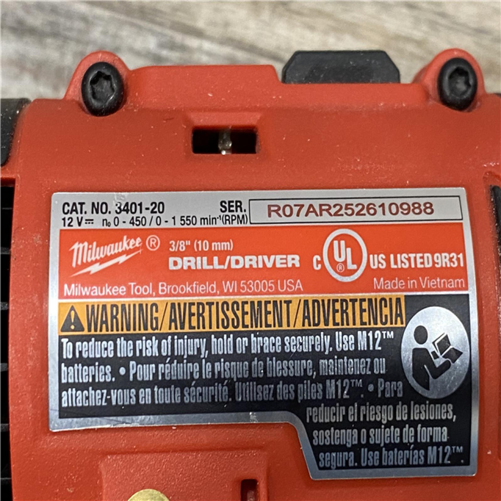 AS-IS Milwaukee 12-Volt Lithium-Ion Brushless Cordless Subcompact Brushless Drill Driver Kit