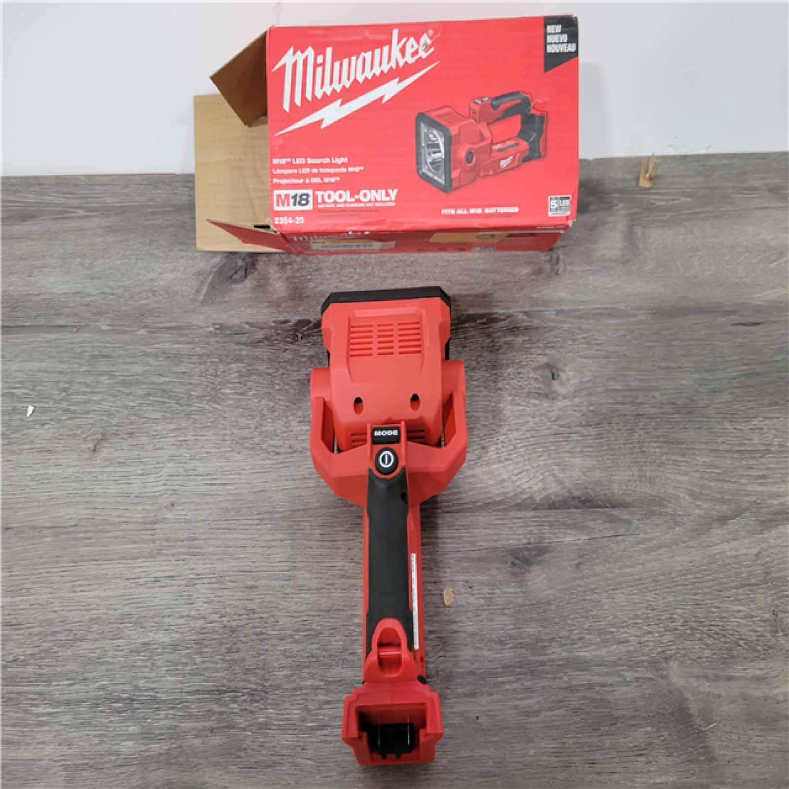 California NEW Milwaukee M18 LED Search Light (Tool Only)