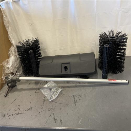 AS-IS - Milwaukee M18 FUEL QUIK-LOK Bristle Brush Attachment