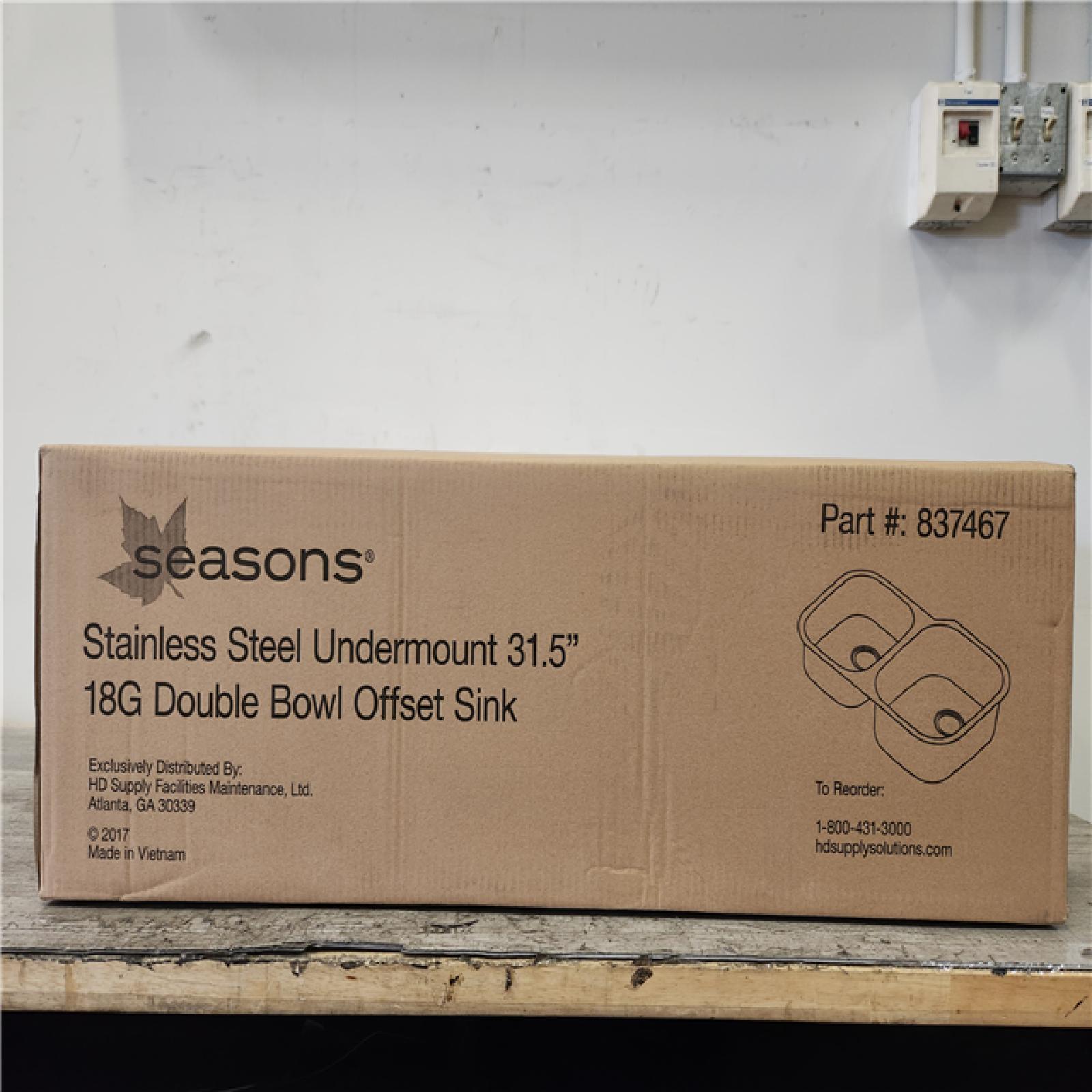 Phoenix Location NEW Seasons Stainless Steel Undermount 31.5 18G Double Bowl Offset Sink Pallet (12 Total)