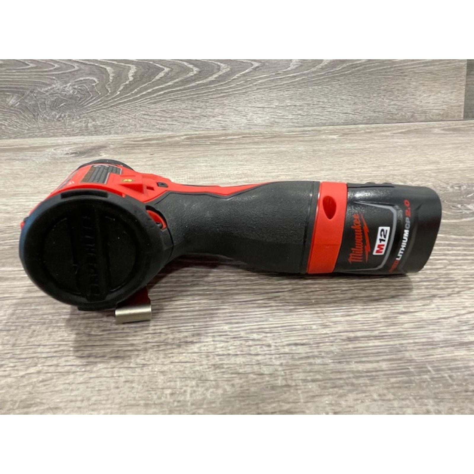 AS-IS Milwaukee 12-Volt Lithium-Ion Brushless Cordless Subcompact Brushless Drill Driver Kit