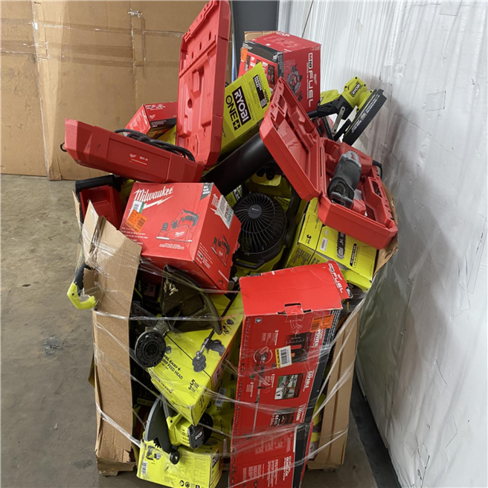 Houston Location AS IS - Tool Pallet