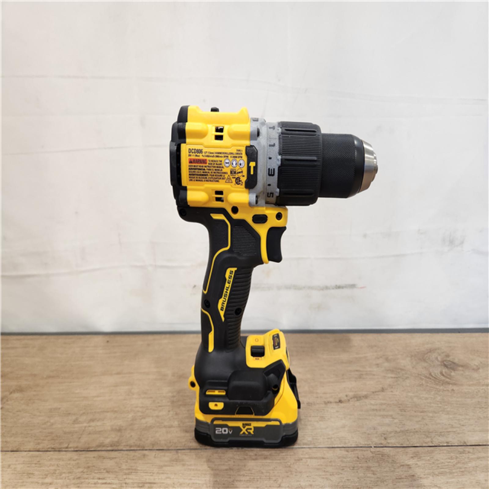 AS-IS- DEWALT 20V XR Lithium-Ion Cordless 2-Tool Combo Kit