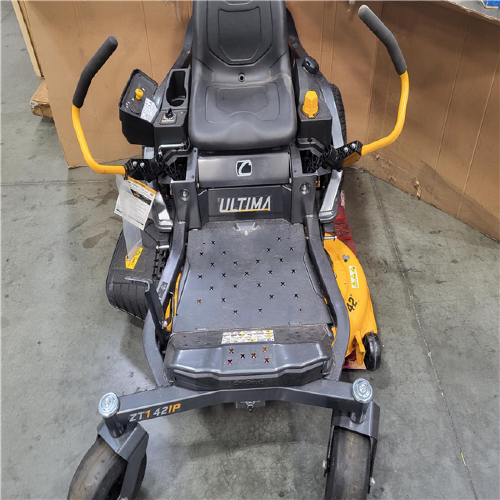 CALIFORNIA AS-IS CUB CADET ULTIMA ZT142 IN. 547CC INTELLI POWER ENGINE DUAL HYDROSTATIC DRIVE GAS ZERO TURN RIDING LAWN MOWER