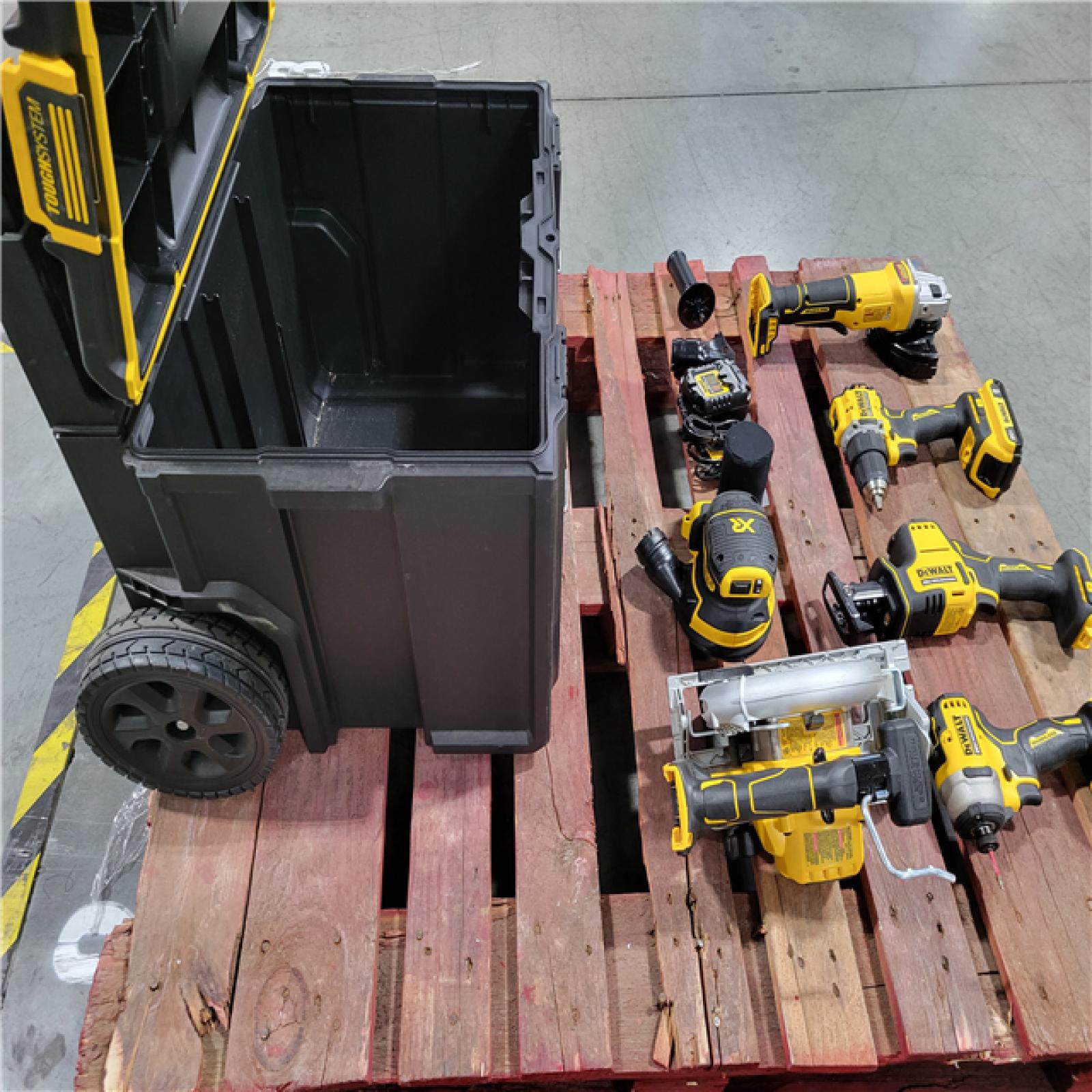 California AS-IS DEWALT 6 TOOL COMBO KIT 20V MAX BATTERY (2X)