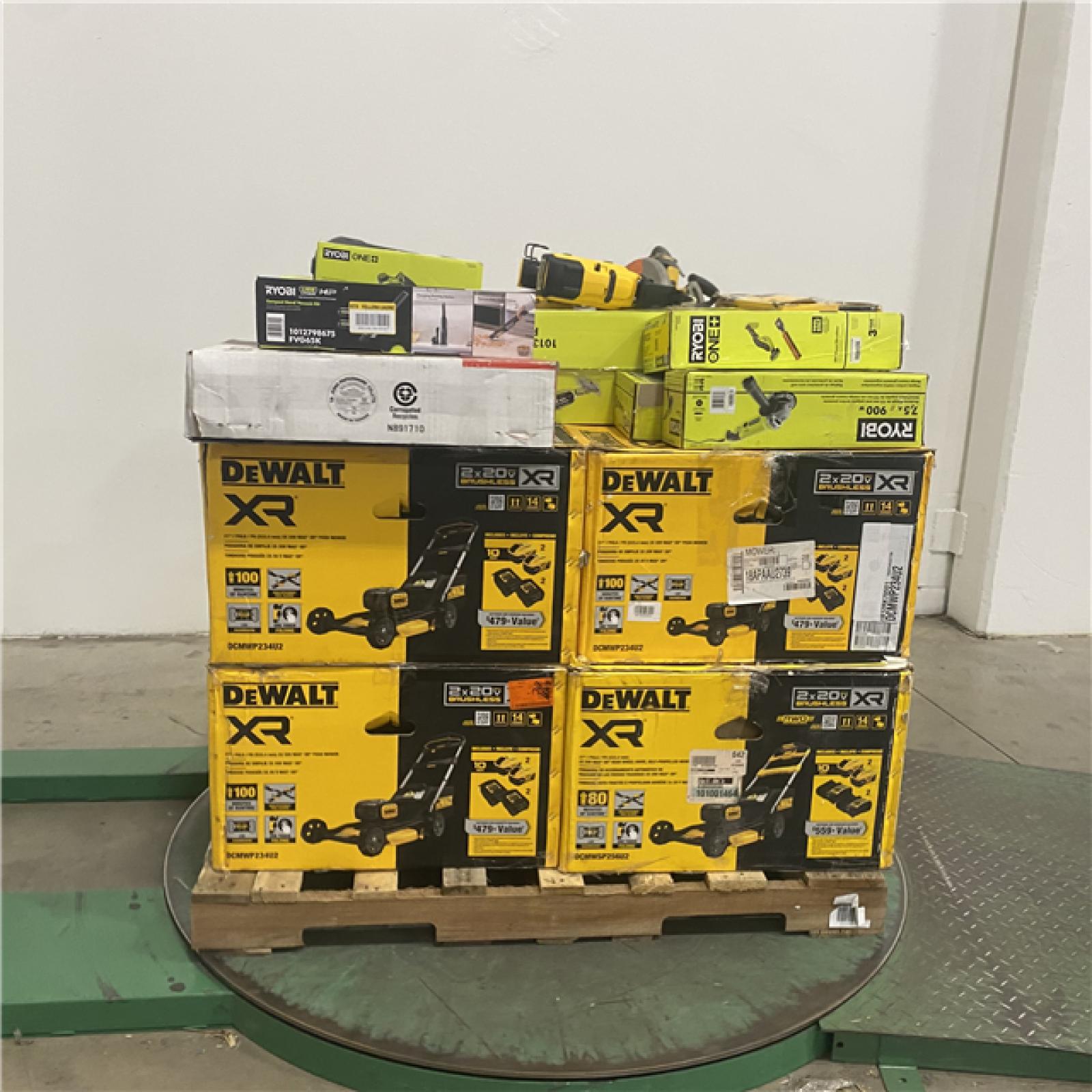 Dallas Location - As-Is Tool Pallet