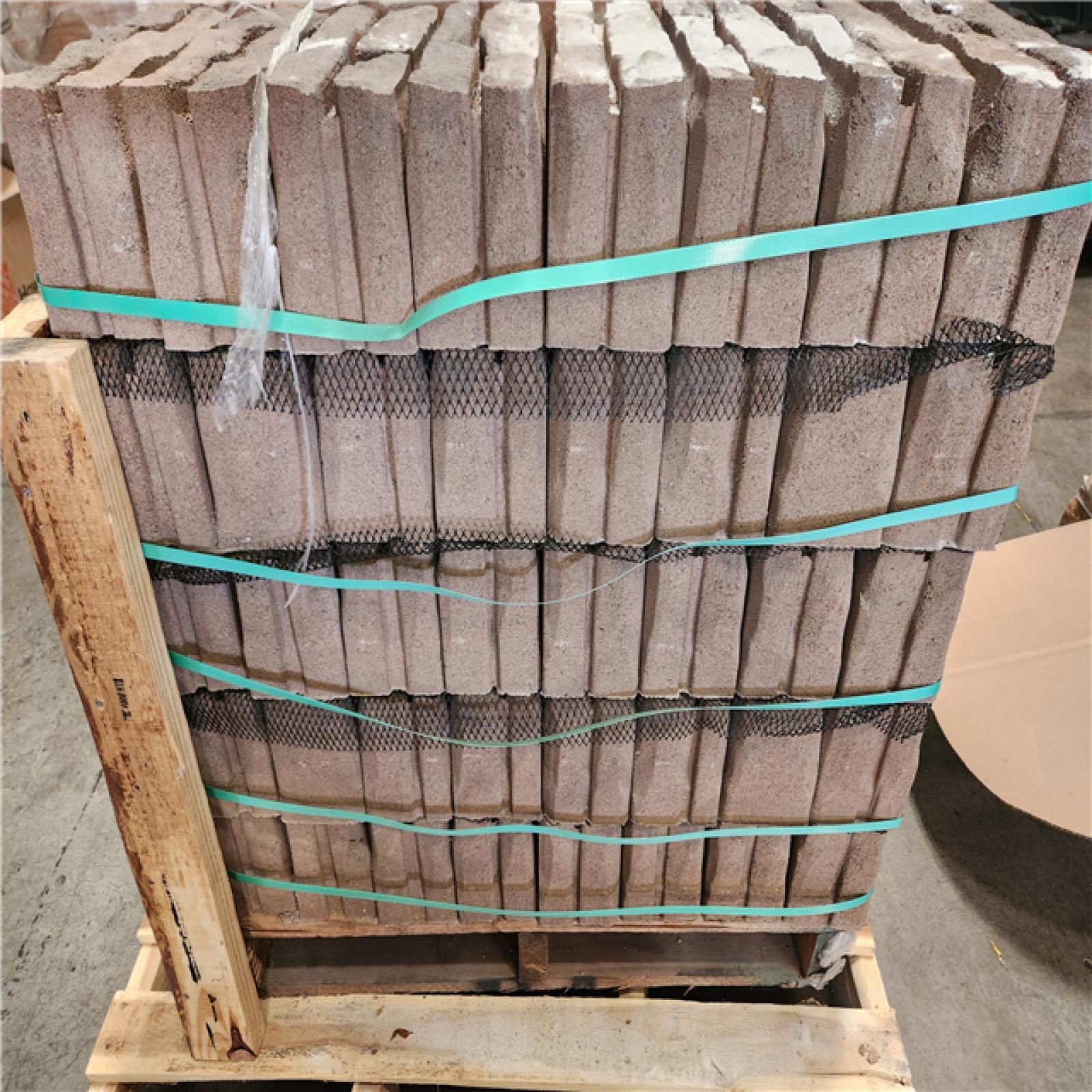 Phoenix Location Bricks 102 Pieces