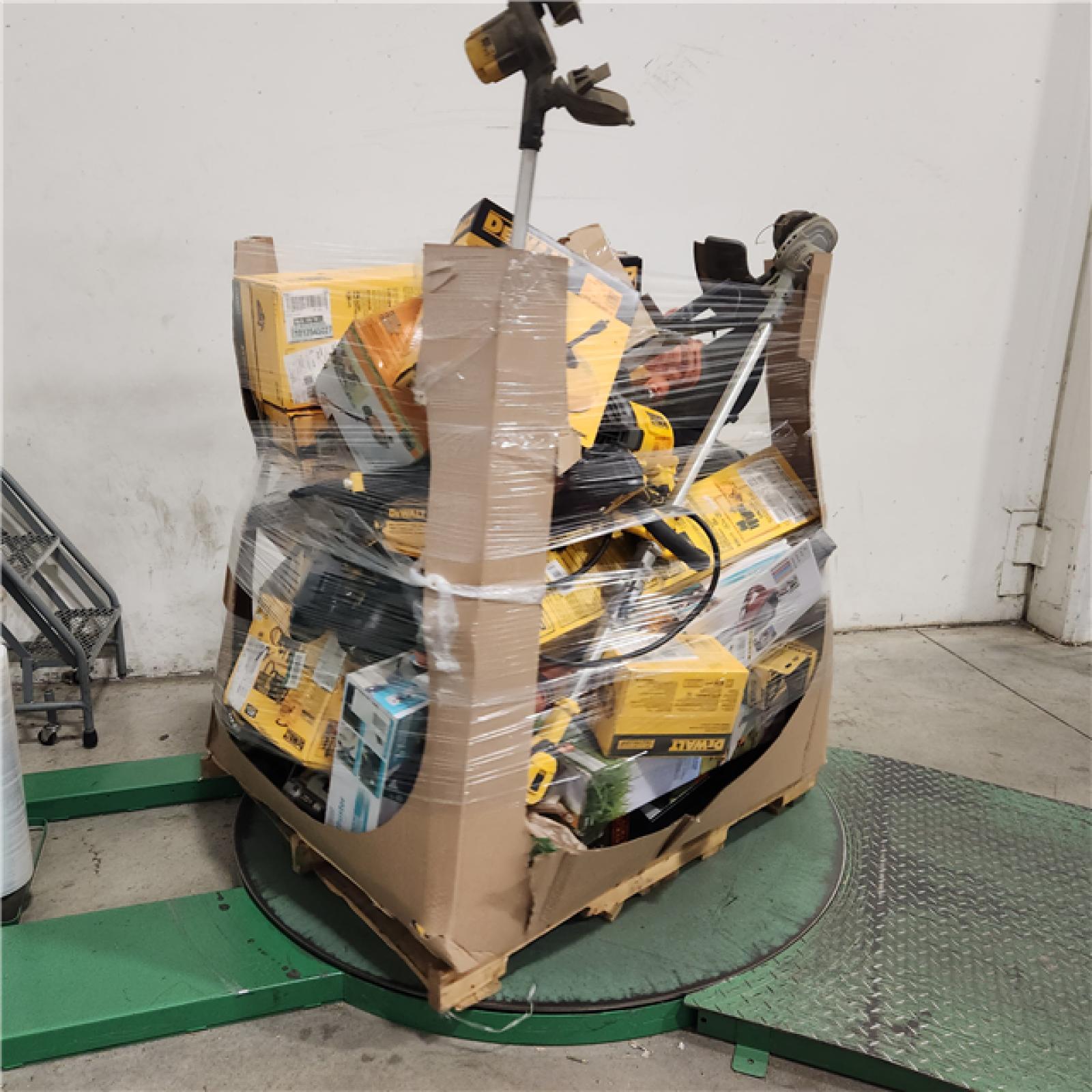Dallas Location - As-Is DEWALT Tool Pallet