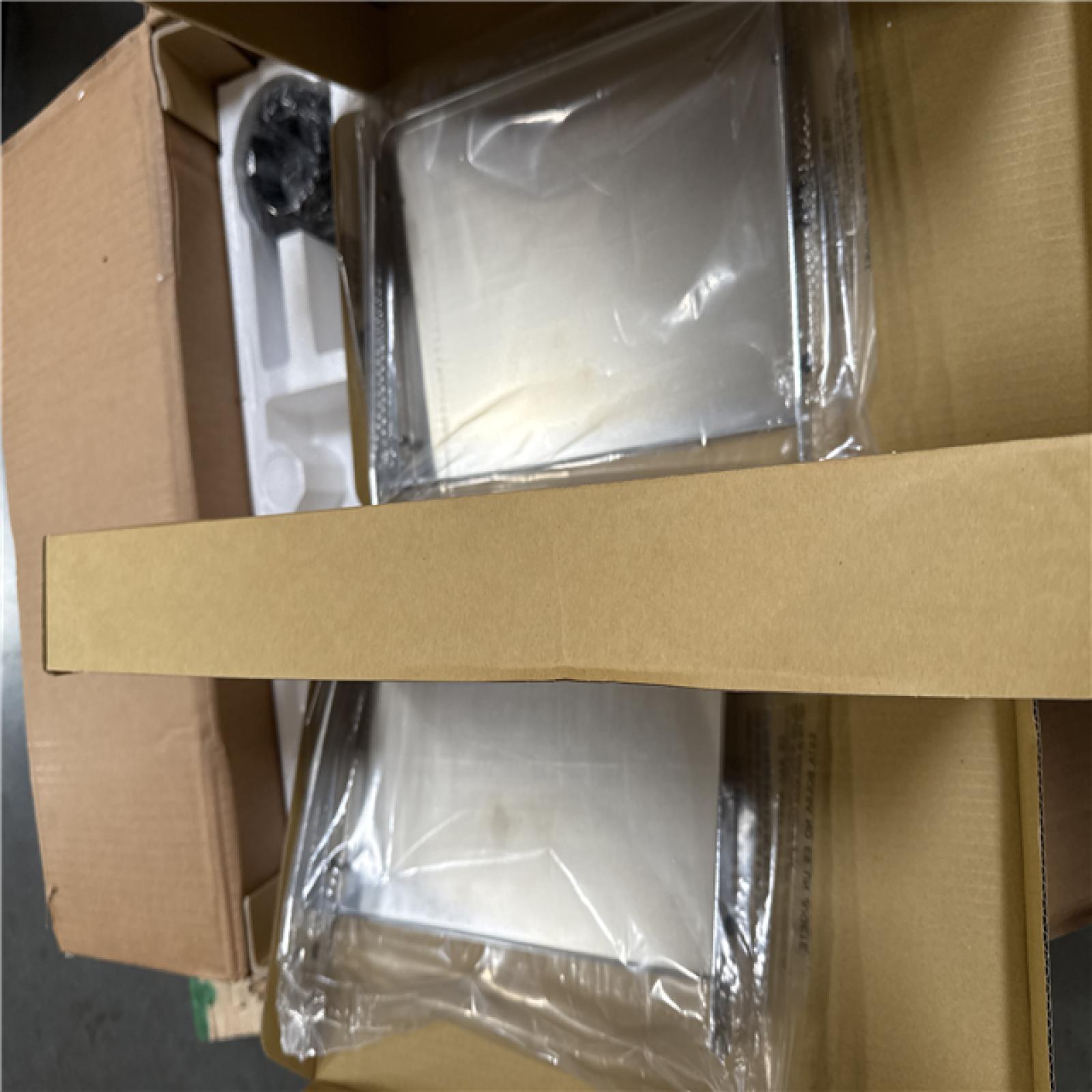 California NEW DeWalt 13 Thickness Planer (Tool Only)