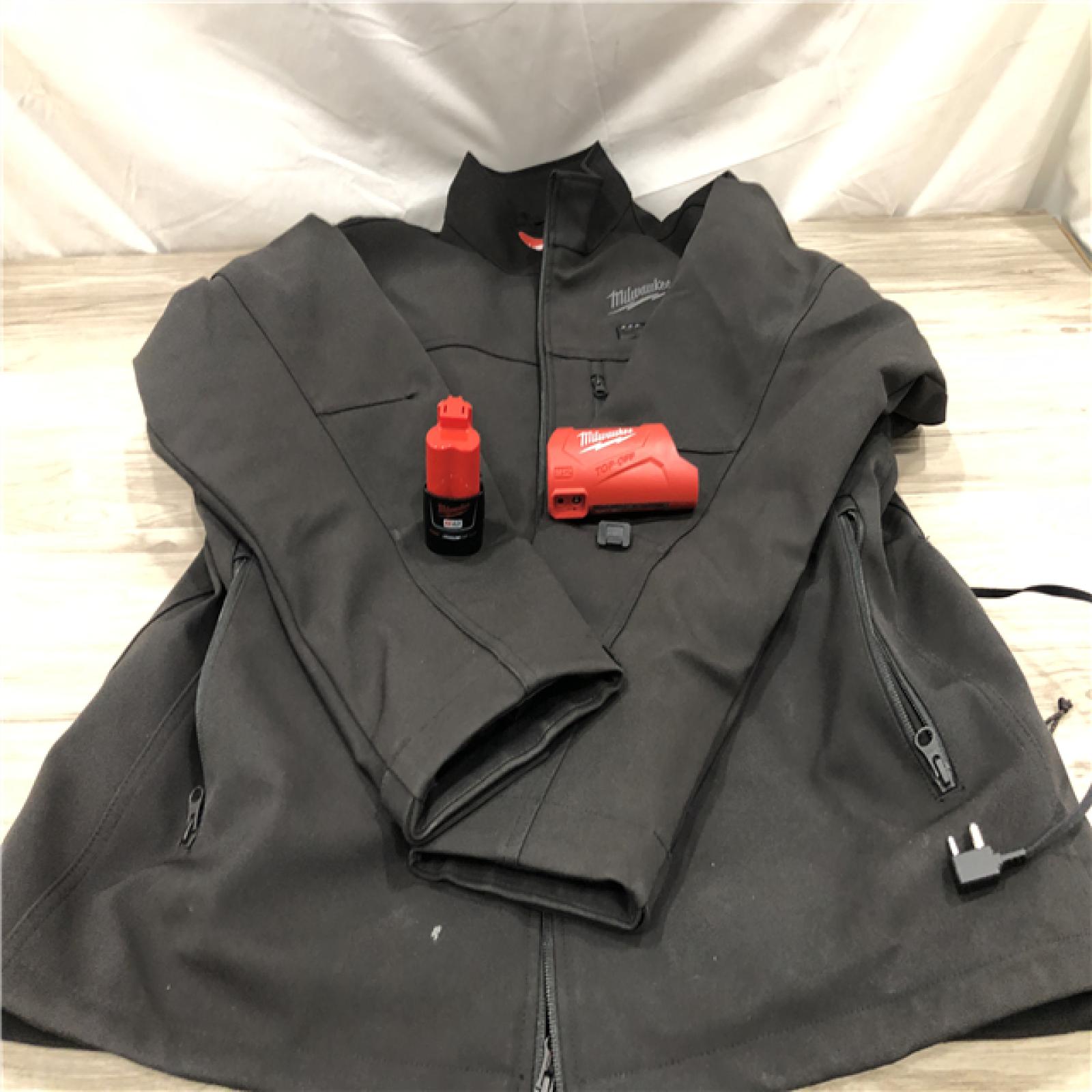 AS-IS Milwaukee Men's X-Large M12 12V Lithium-Ion Cordless TOUGHSHELL Red Heated Jacket Kit