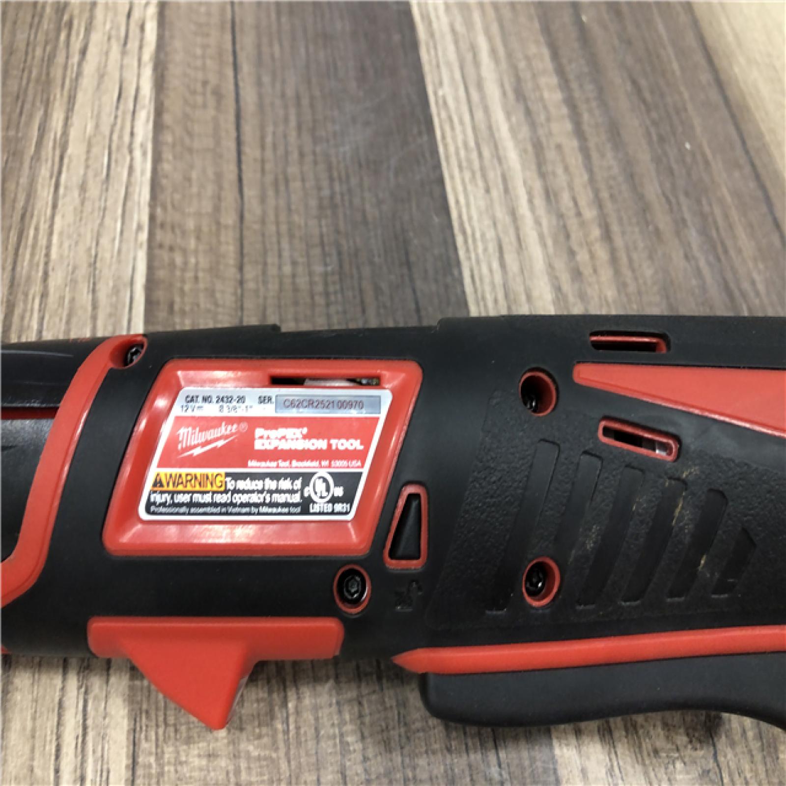 AS-IS Milwaukee M12 12-Volt Lithium-Ion Cordless ProPEX Expansion Tool Kit