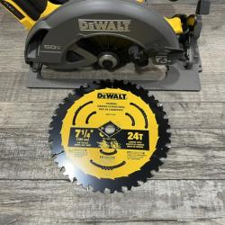 AS-IS DEWALT FLEXVOLT 60V MAX Cordless Brushless 7-1/4 in. Circular Saw with Brake (Tool Only)