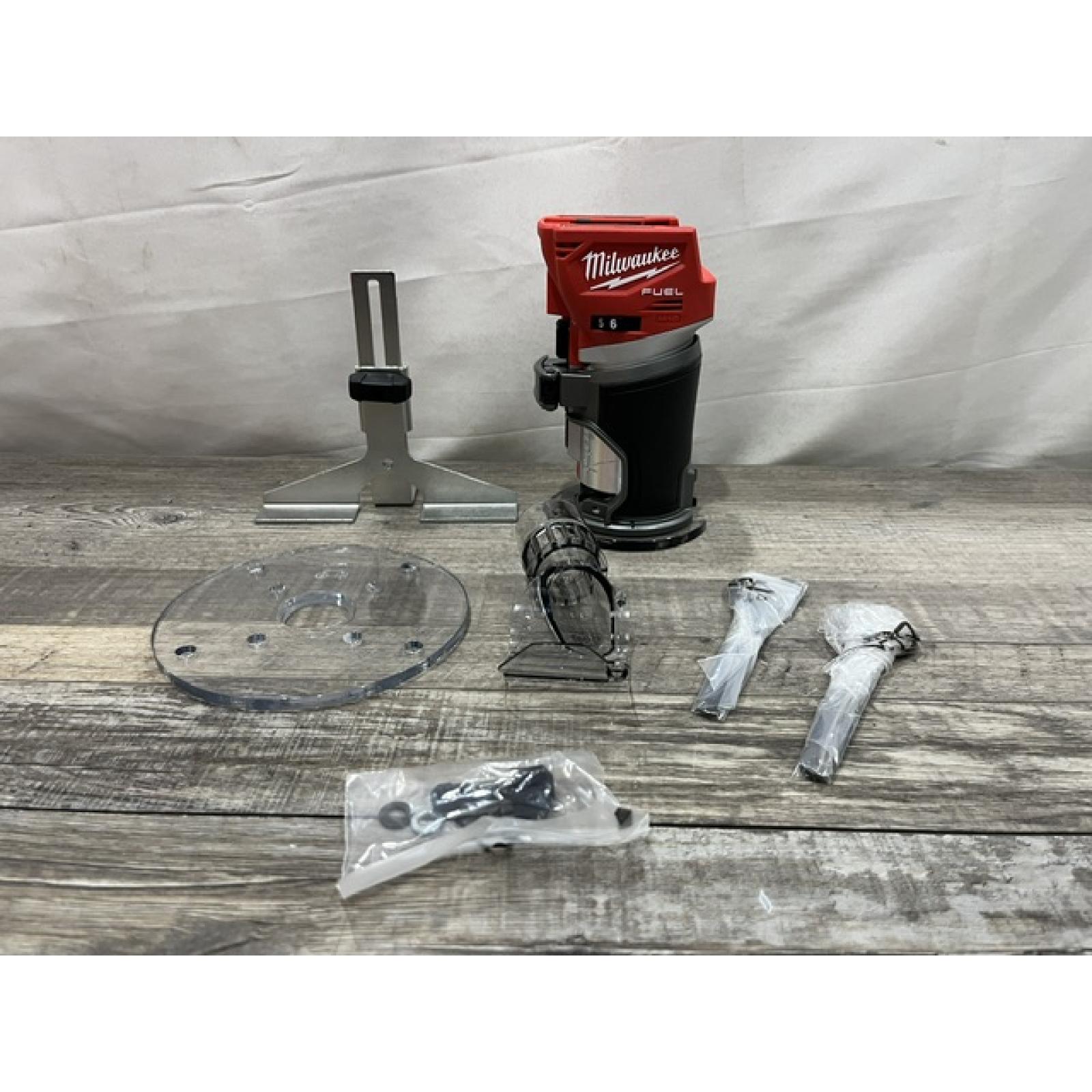 AS-IS Milwaukee FUEL 18V Lithium-Ion Brushless Cordless Compact Router (Tool-Only)