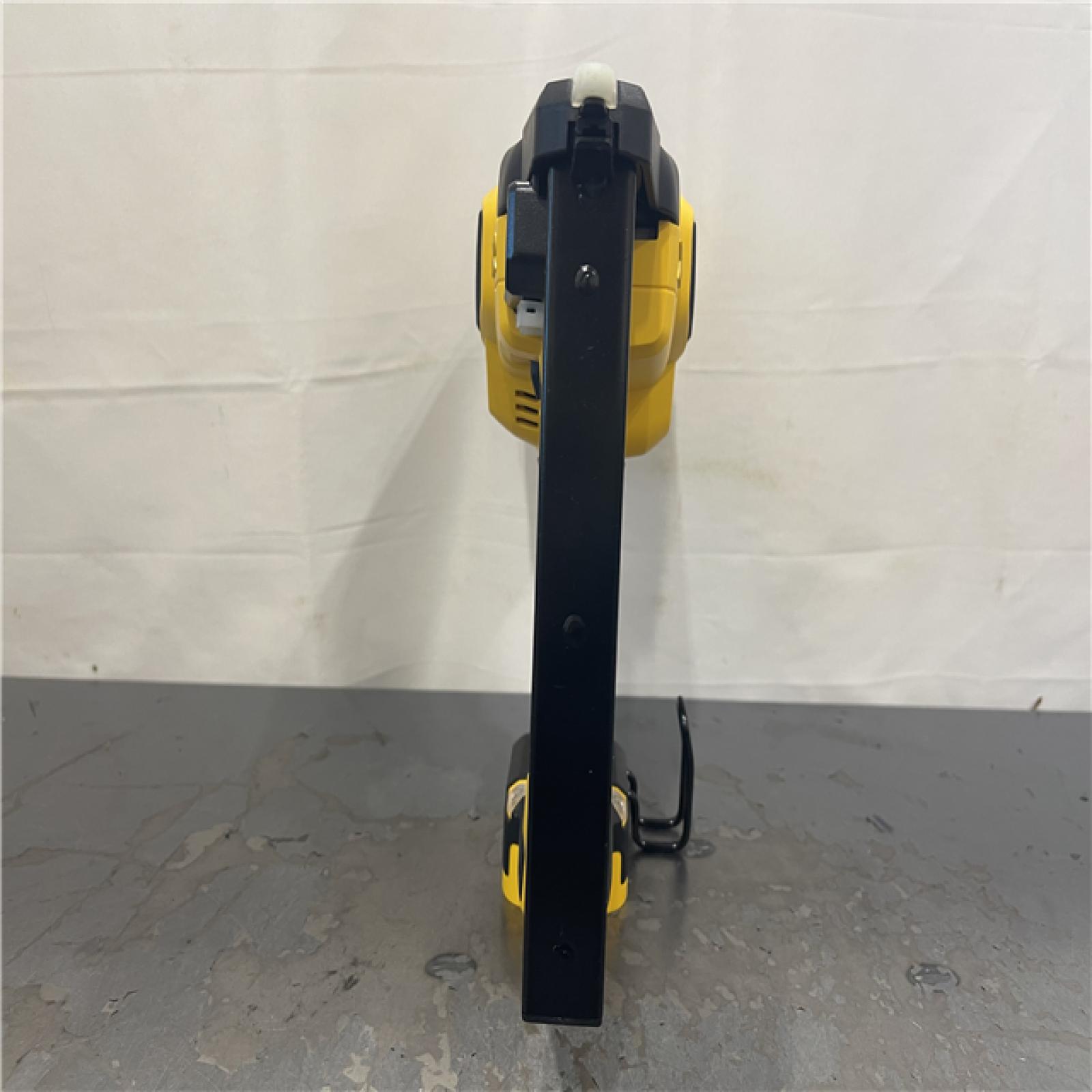 AS-IS- DeWalt 20V MAX XR 18 Ga. Cordless Nailer Tool Only 20 V