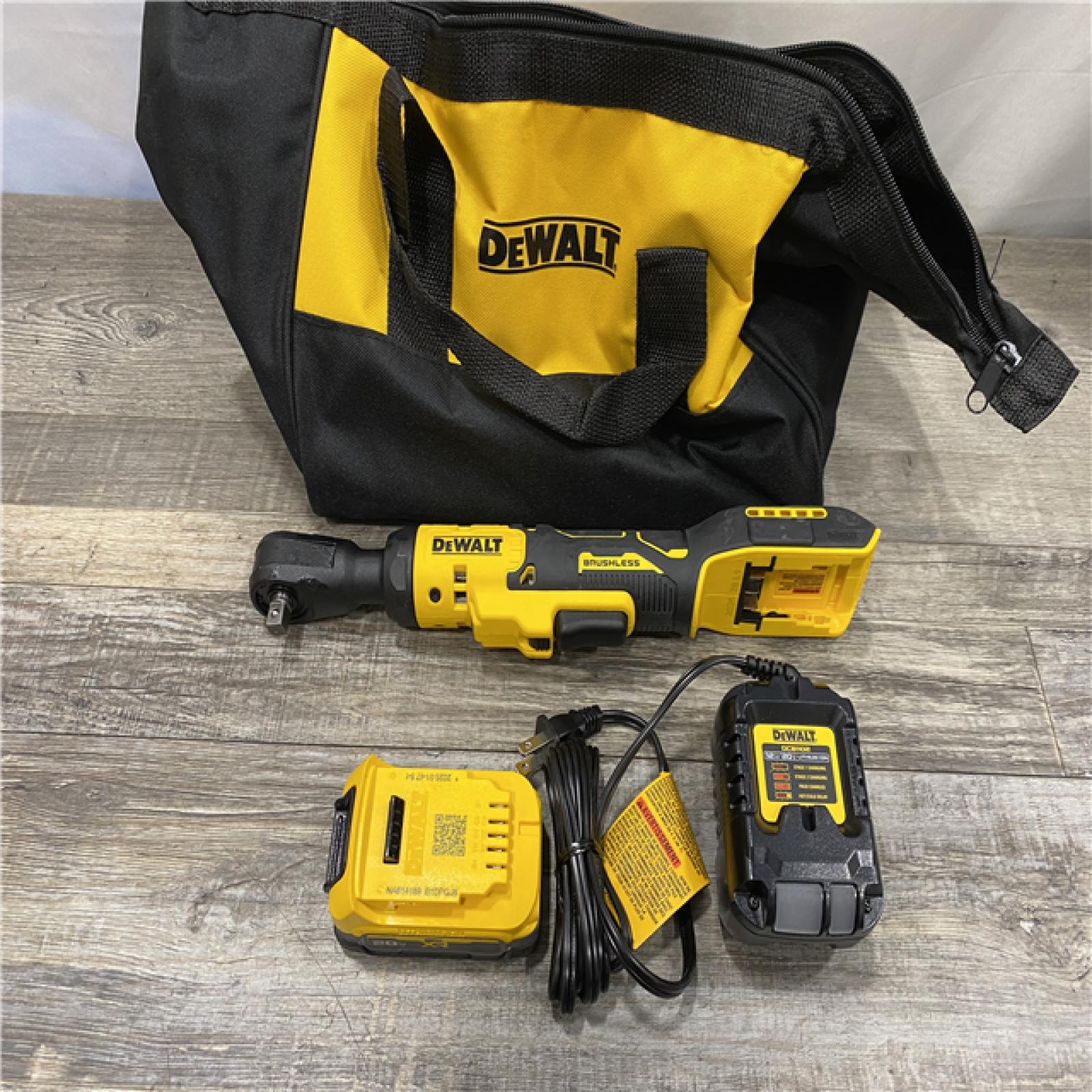 AS-IS DEWALT 20-Volt Lithium-Ion Cordless 3/8 in. Ratchet Kit