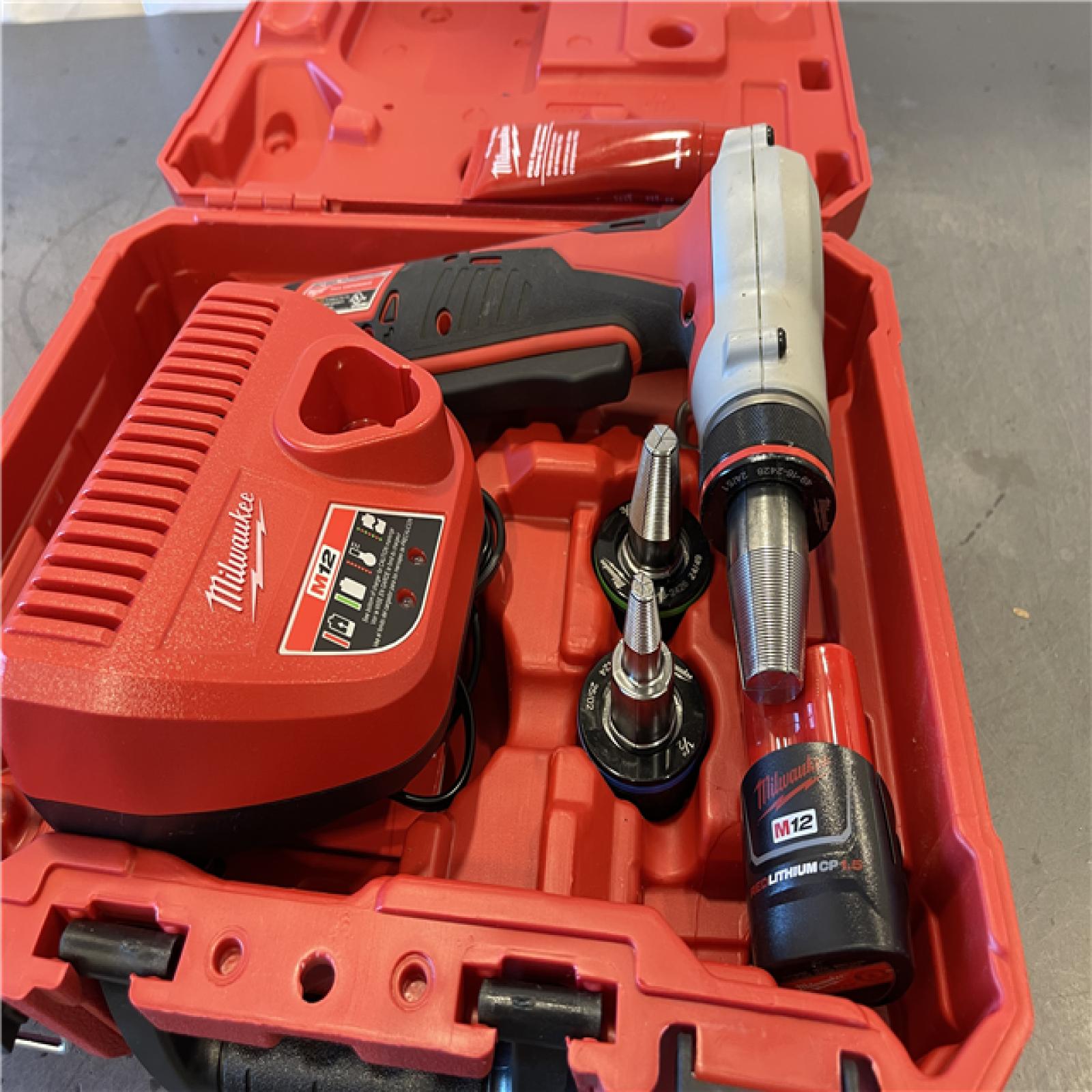 AS-IS - Milwaukee M12 Cordless PEX Expansion Tool Kit
