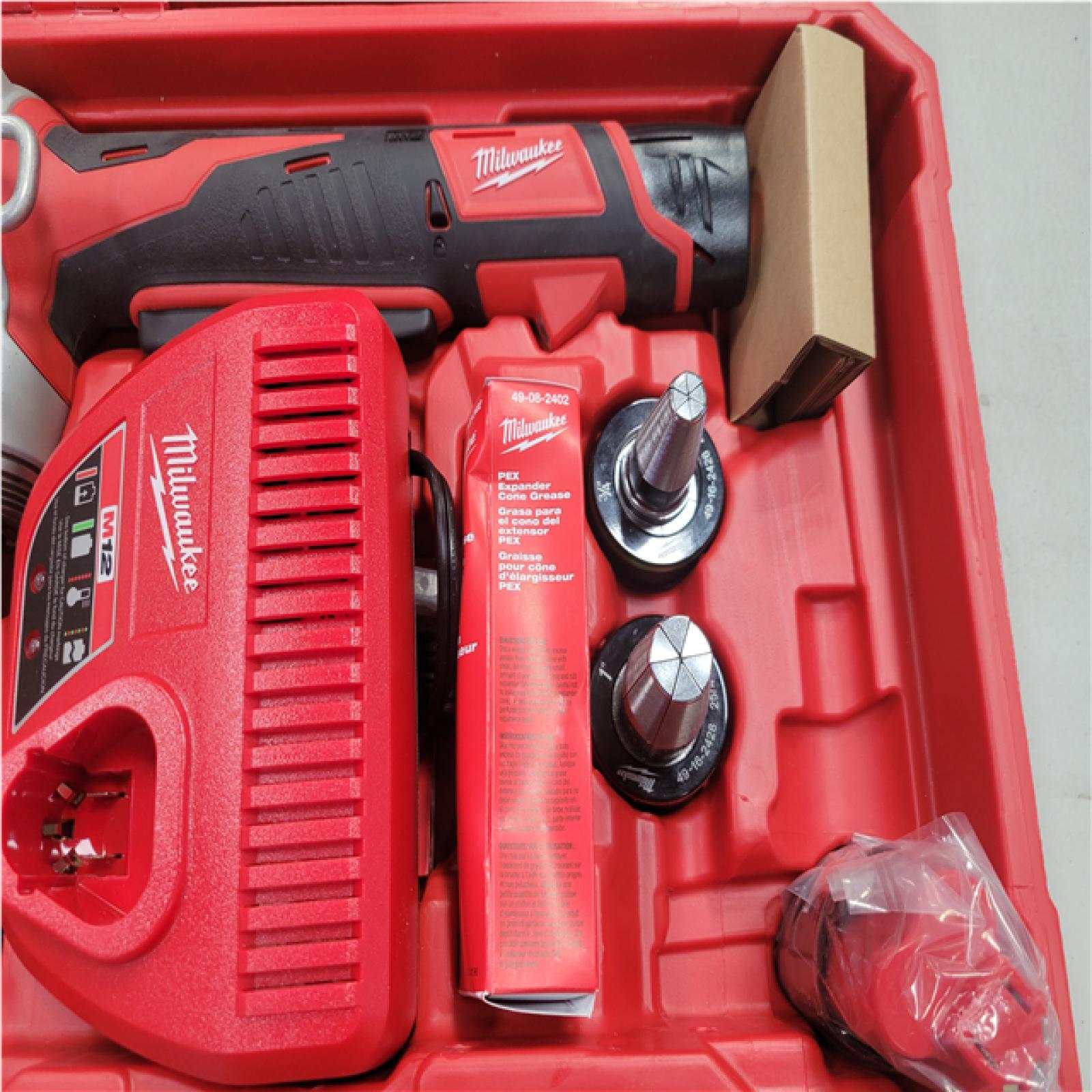 CALIFORNIA AS-IS MILWAUKEE M12 PEX EXPANDER KIT