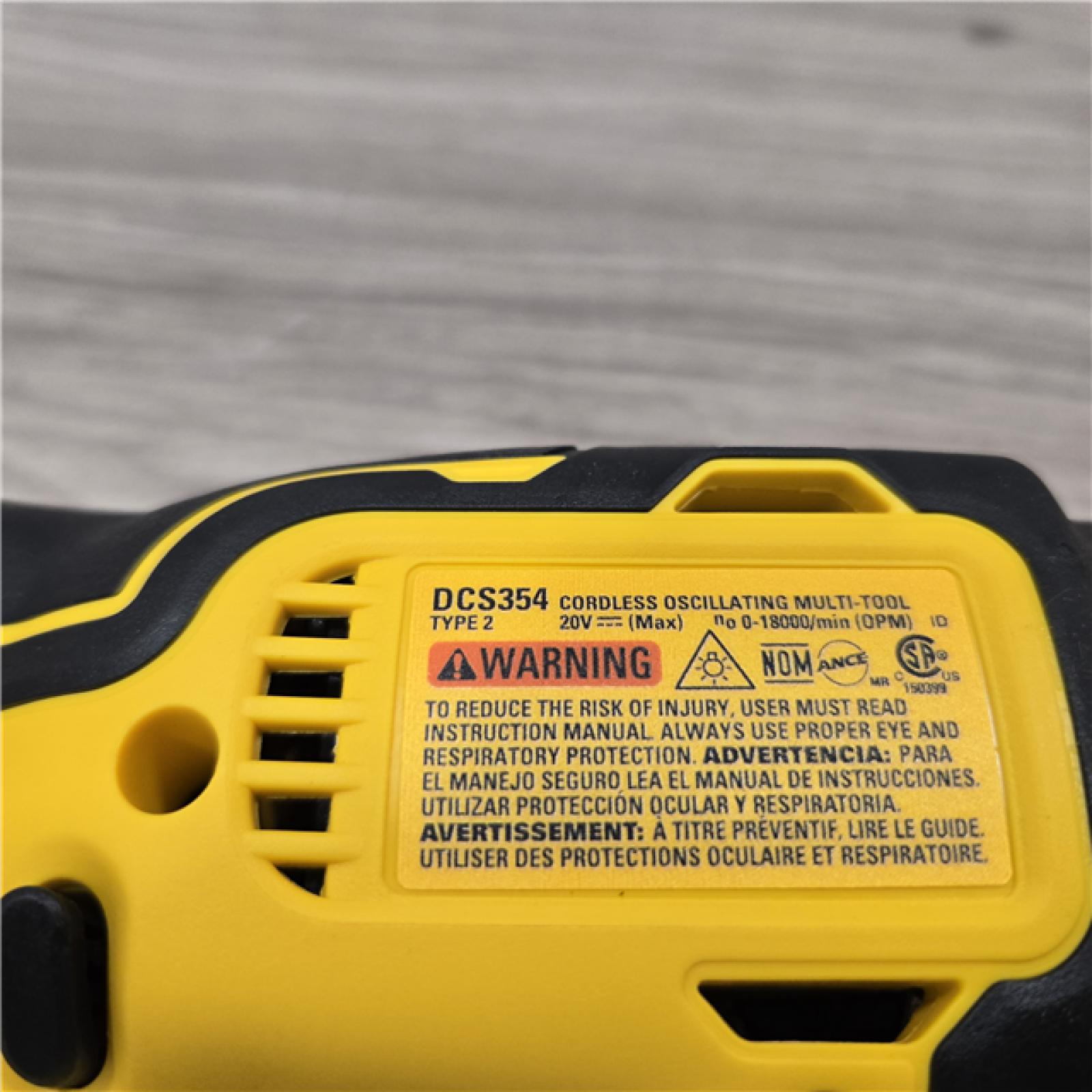 AS-IS DEWALT ATOMIC 20V MAX Cordless Oscillating Multi Tool (Tool Only)