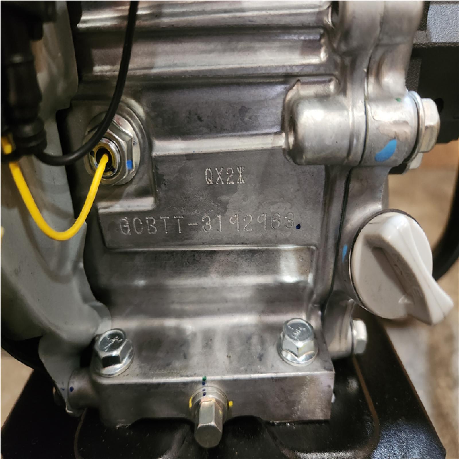 Phoenix AS-IS DEWALT 3600 PSI 2.5 GPM Cold Water Gas Professional Pressure Washer with HONDA GX200 Engine