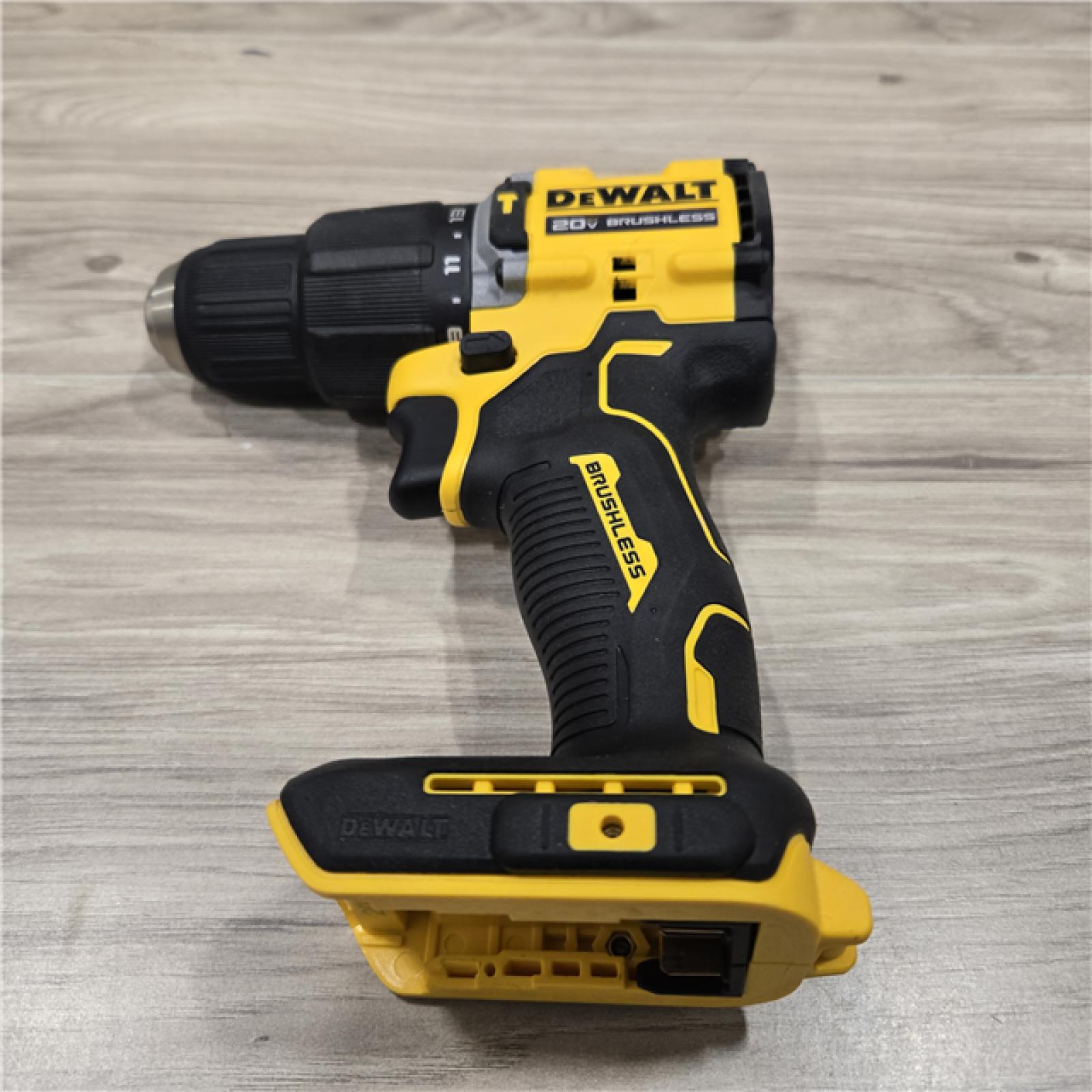 AS-IS DEWALT ATOMIC 20V Cordless Compact Hammer Drill Kit
